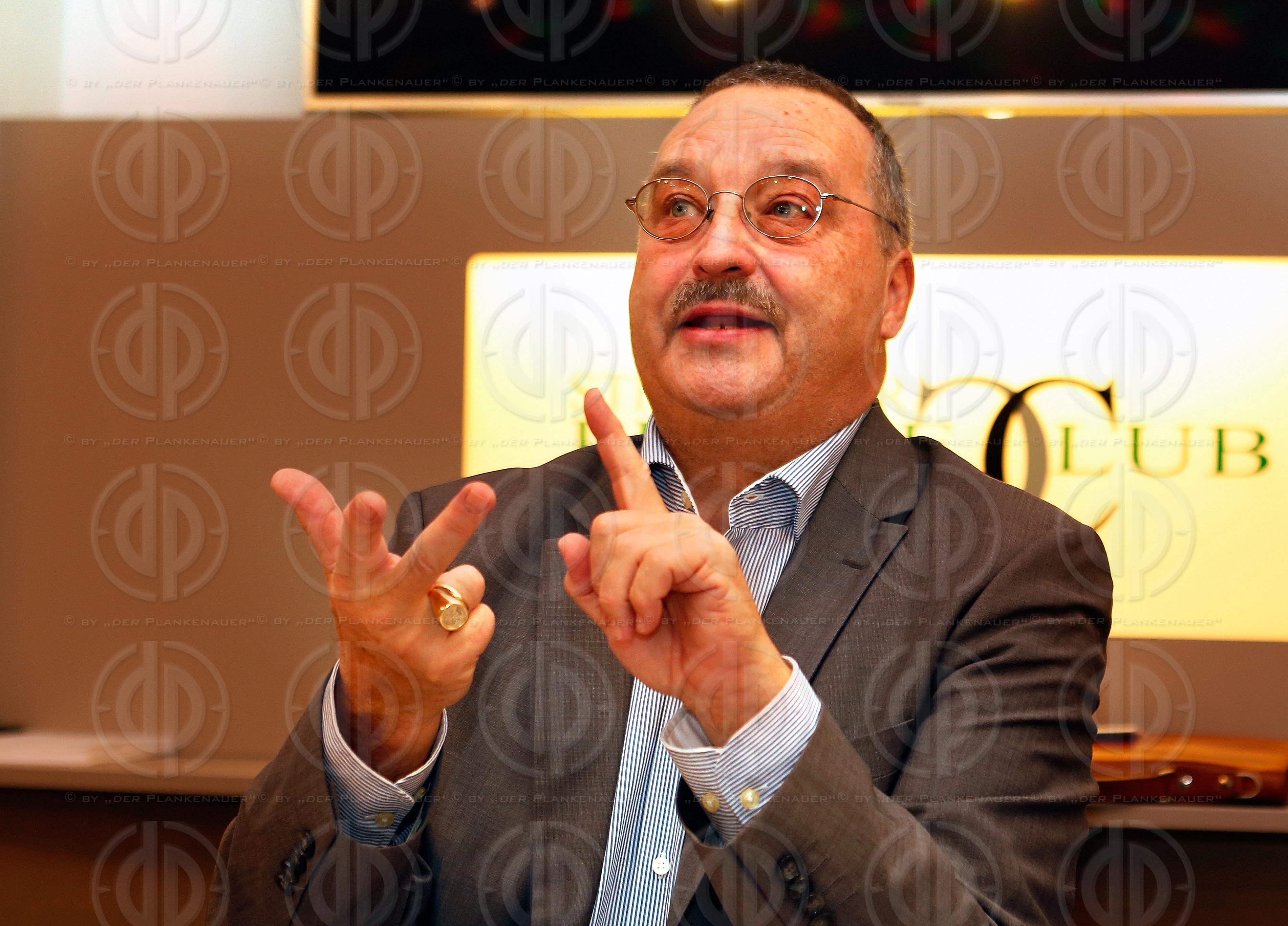 Buchpraesentation Johannes KUEBECK Zwischen den Zeilen