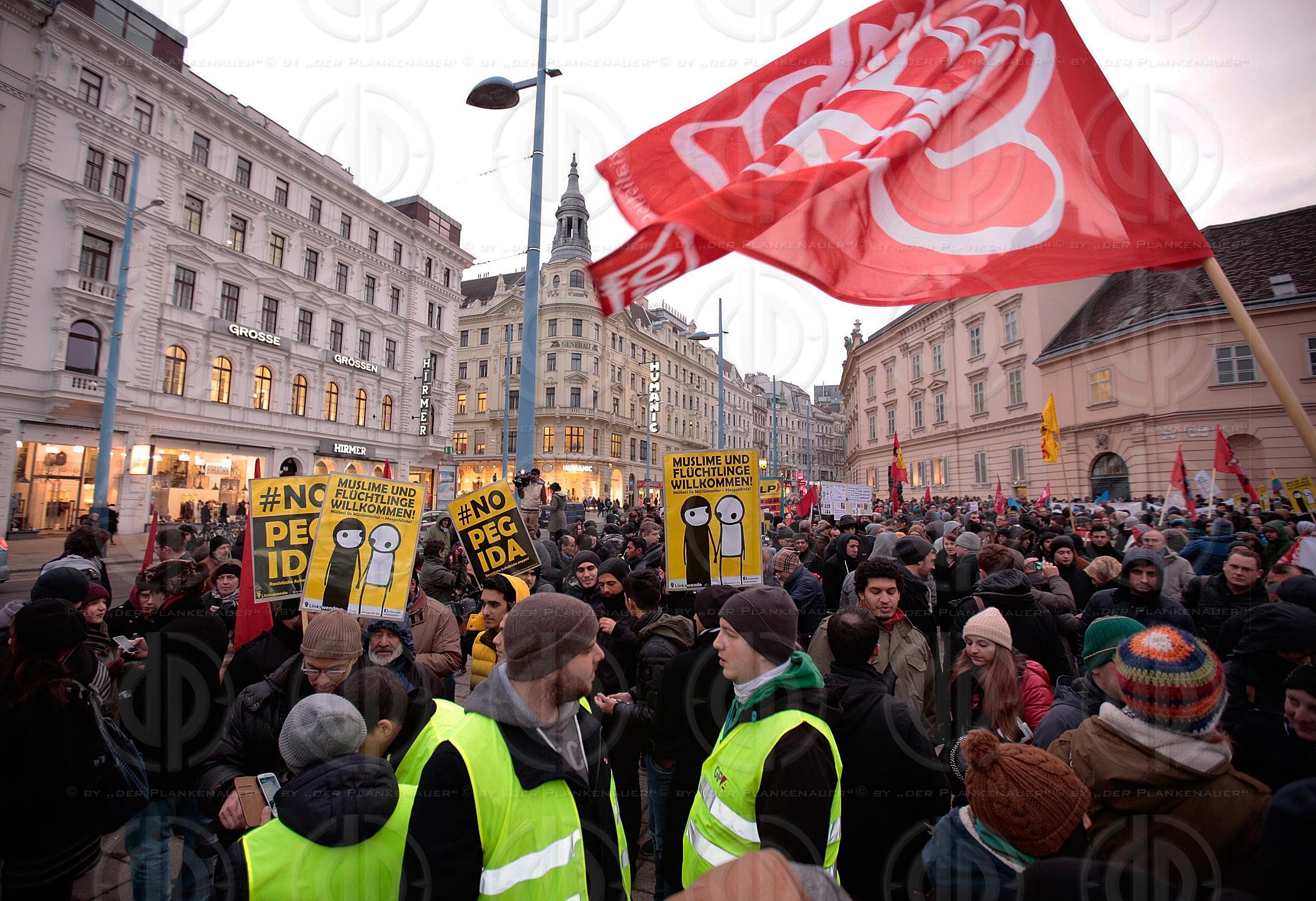 Pegida Demo und Gegendemo
