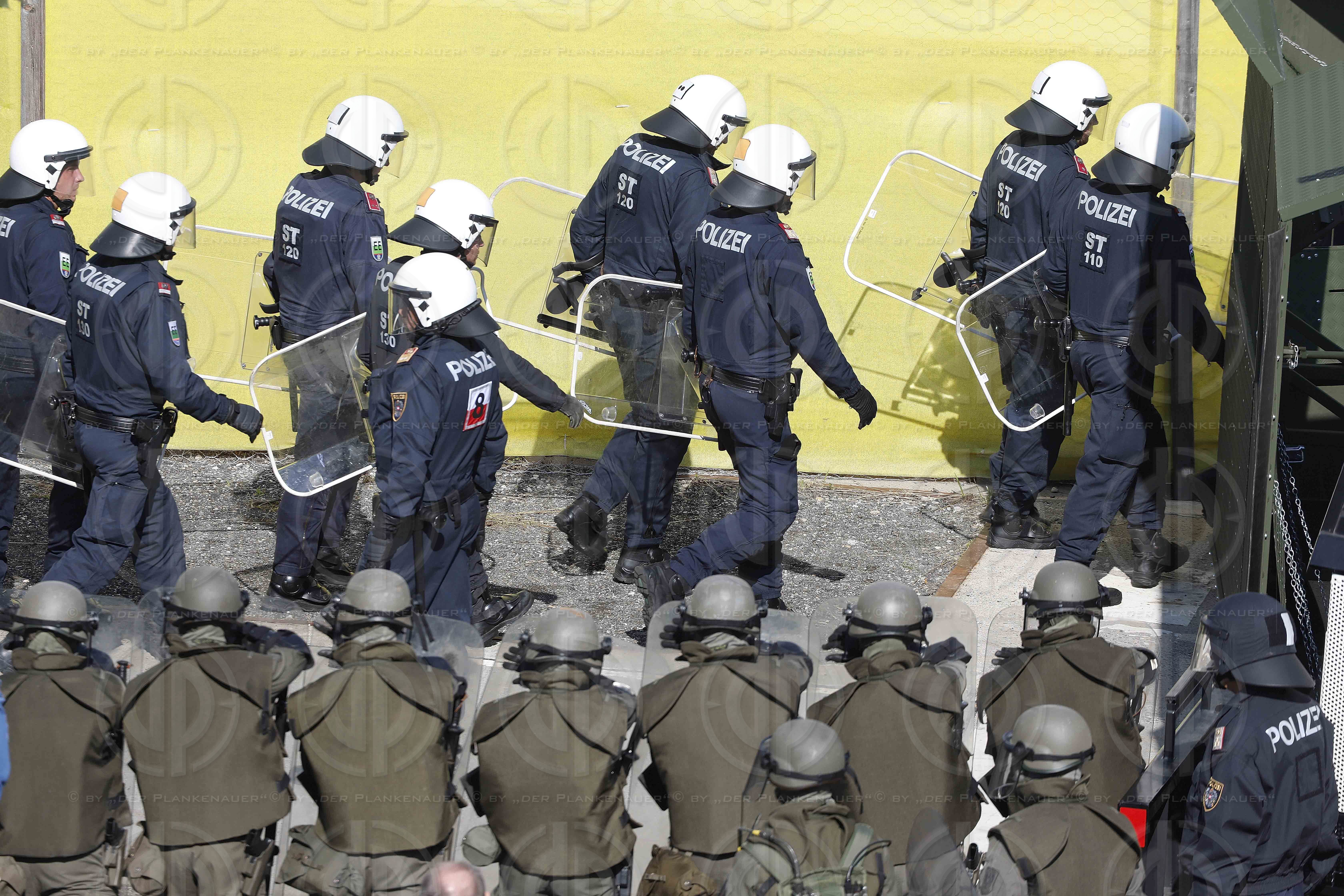 Grenzschutz-Uebung ProBorders in Spielfeld