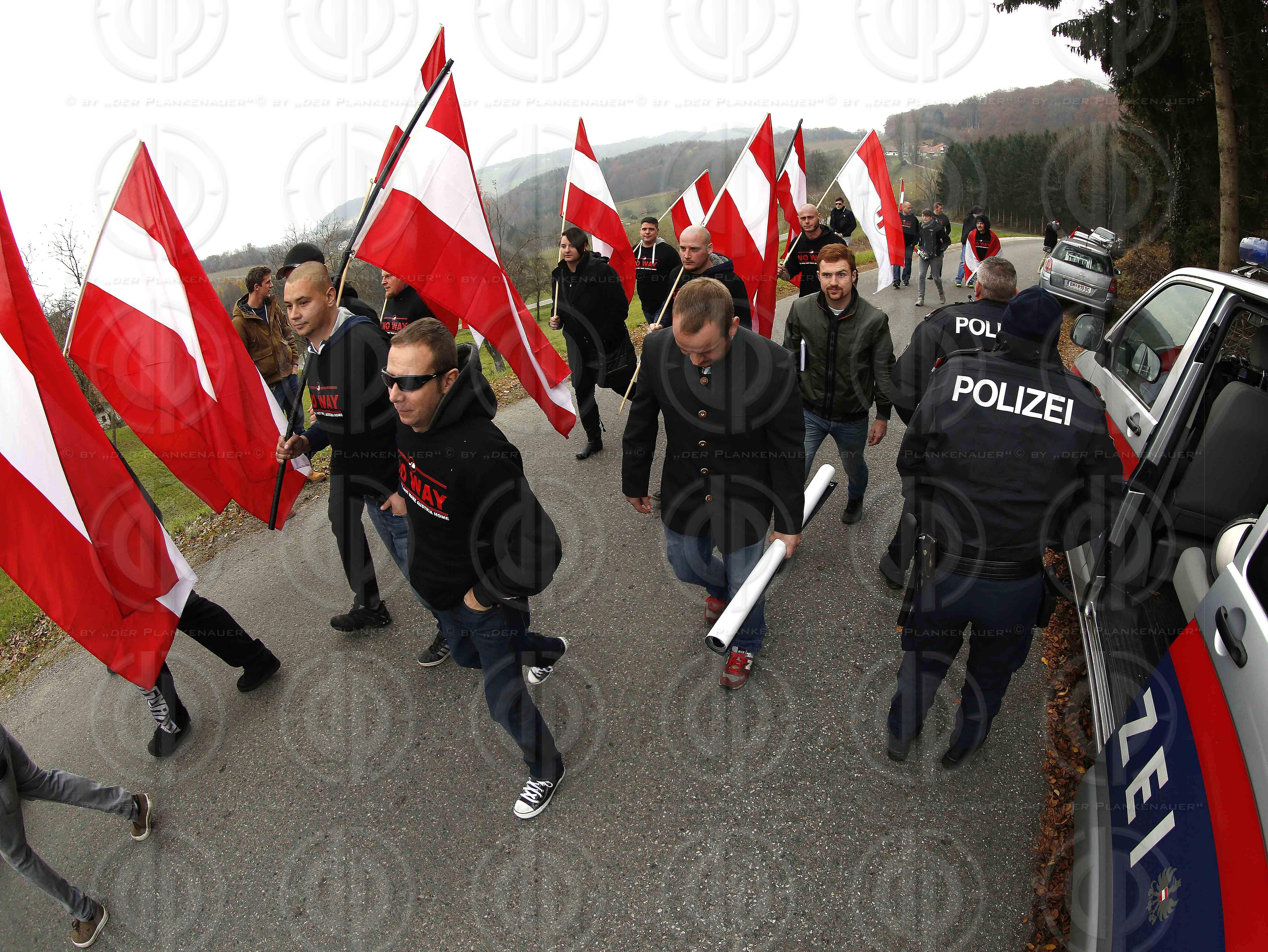 Antifa-Demo und Gegendemo in Spielfeld und Umgebung