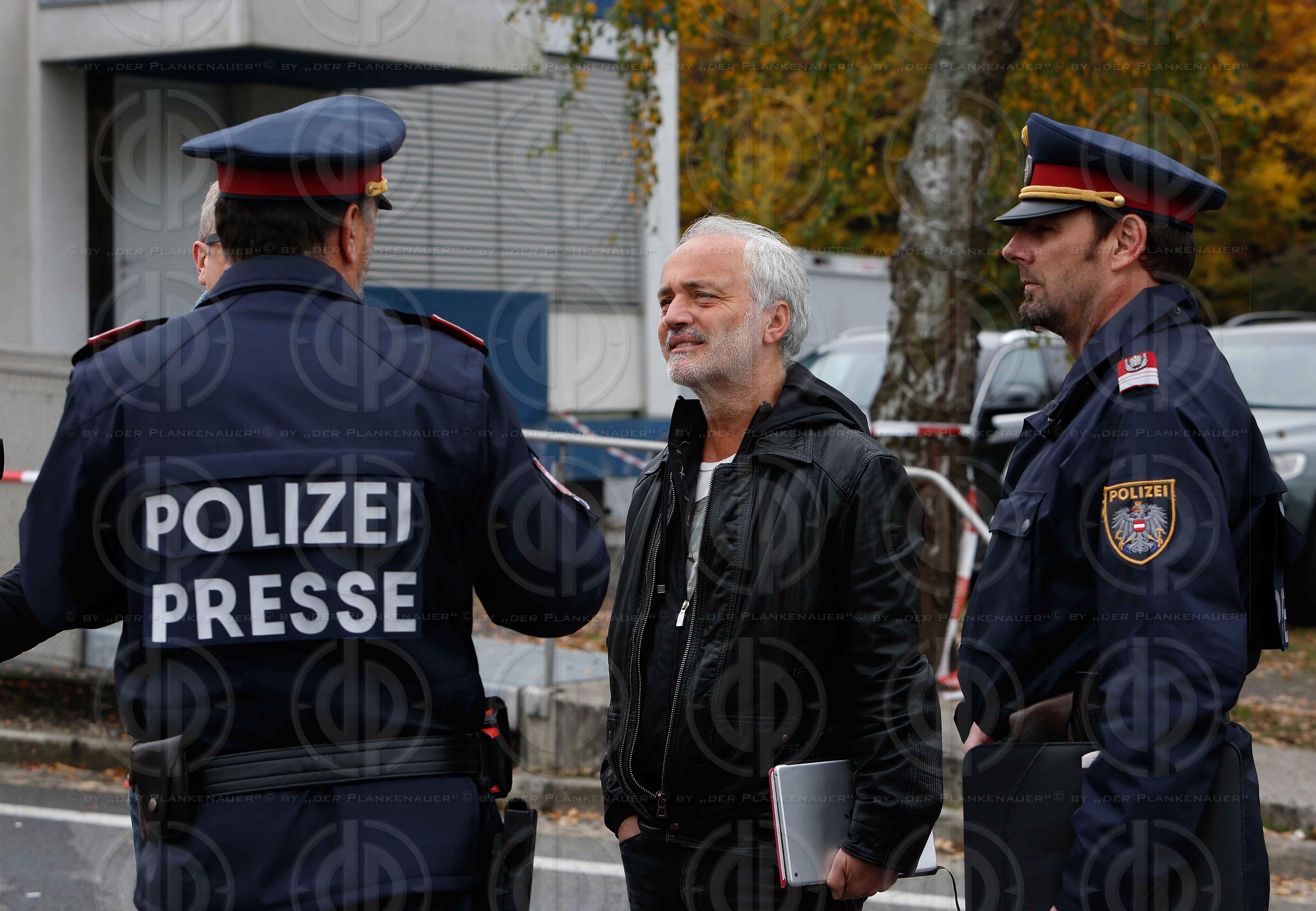 Fluechlingstragoedie an der Grenze in Strass-Spielfeld