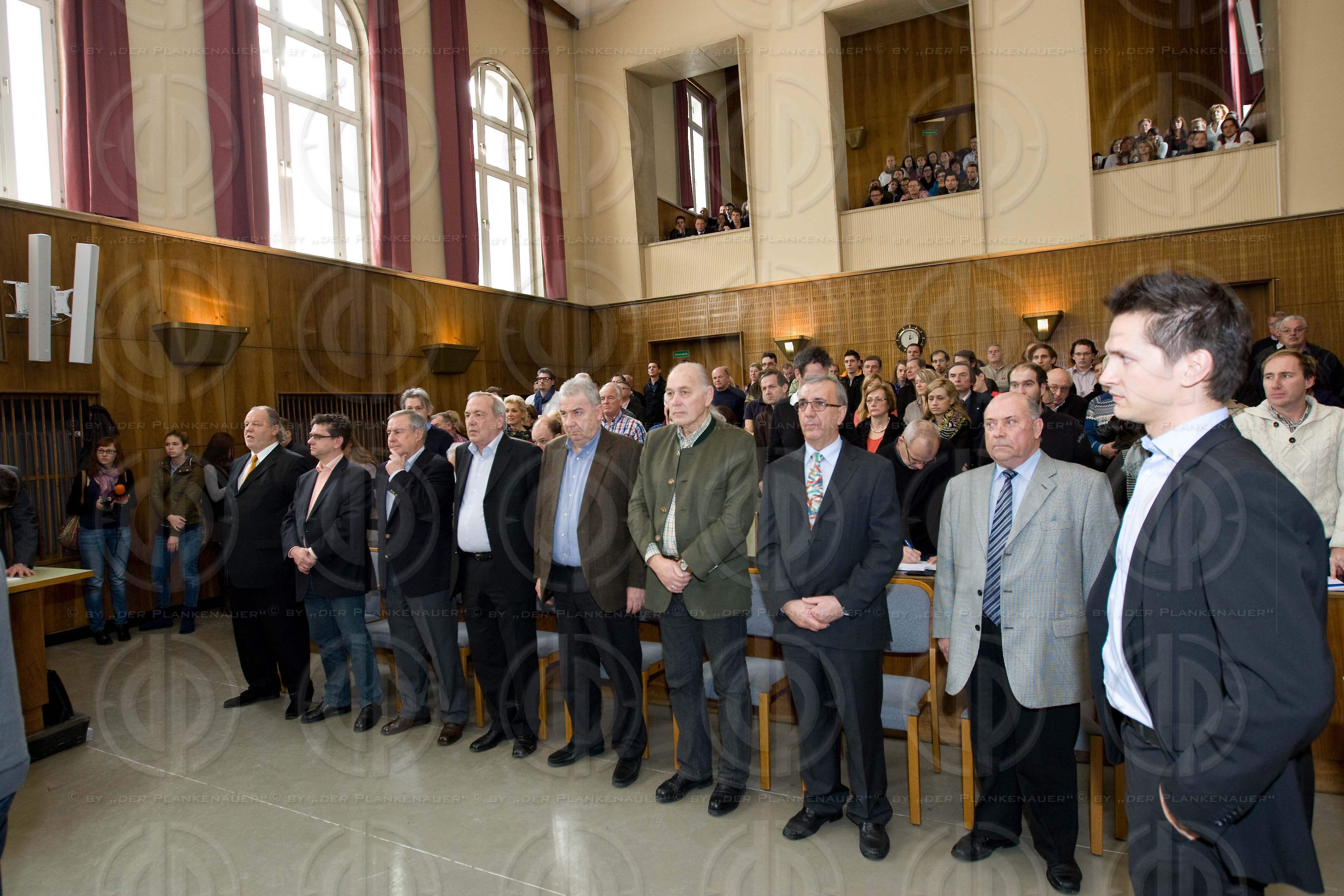 Strafverfahren gegen Hannes KARTNIG u.a.