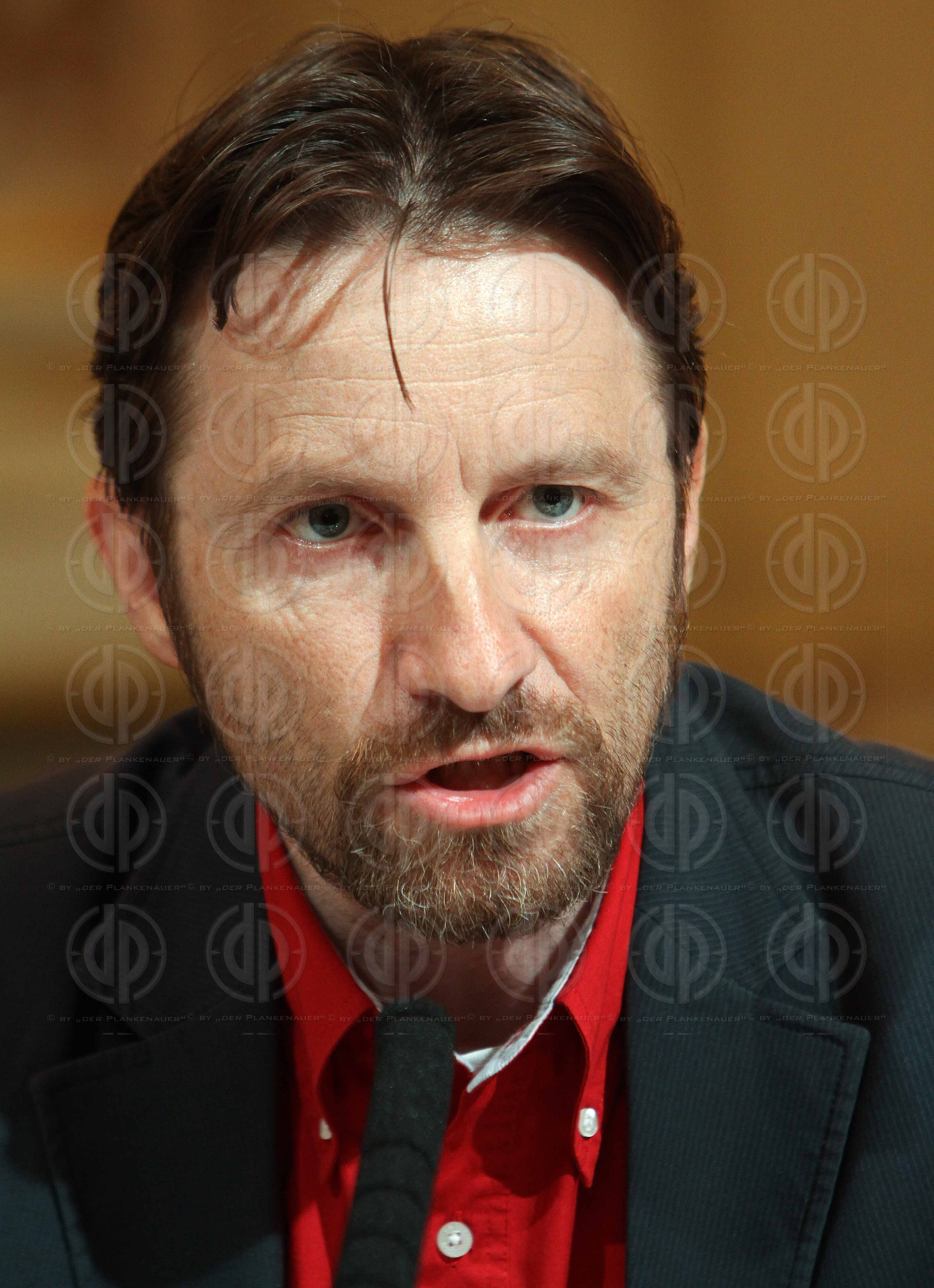 Oesterreich eine Mediokratie?