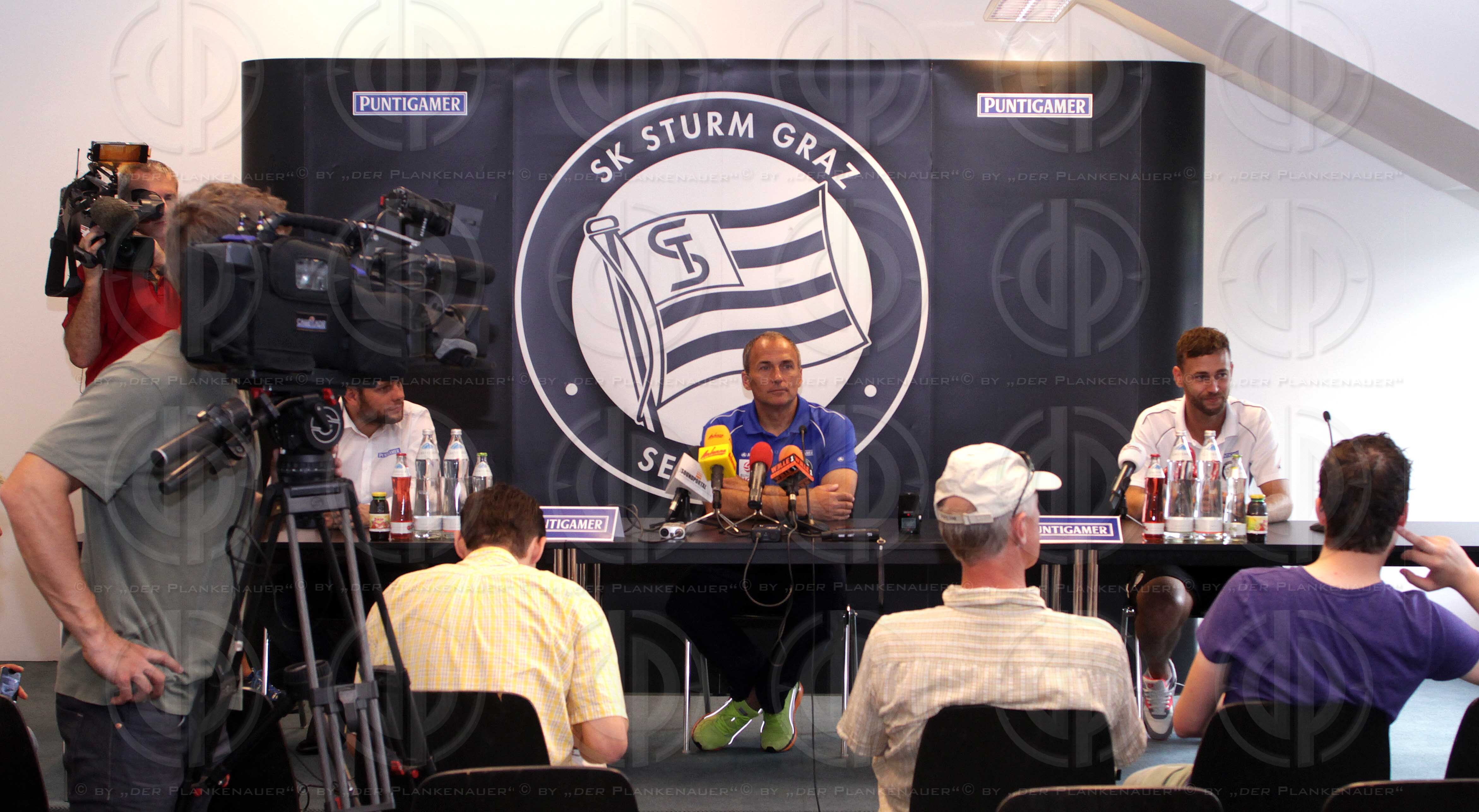 SK Sturm Pressekonferenz
