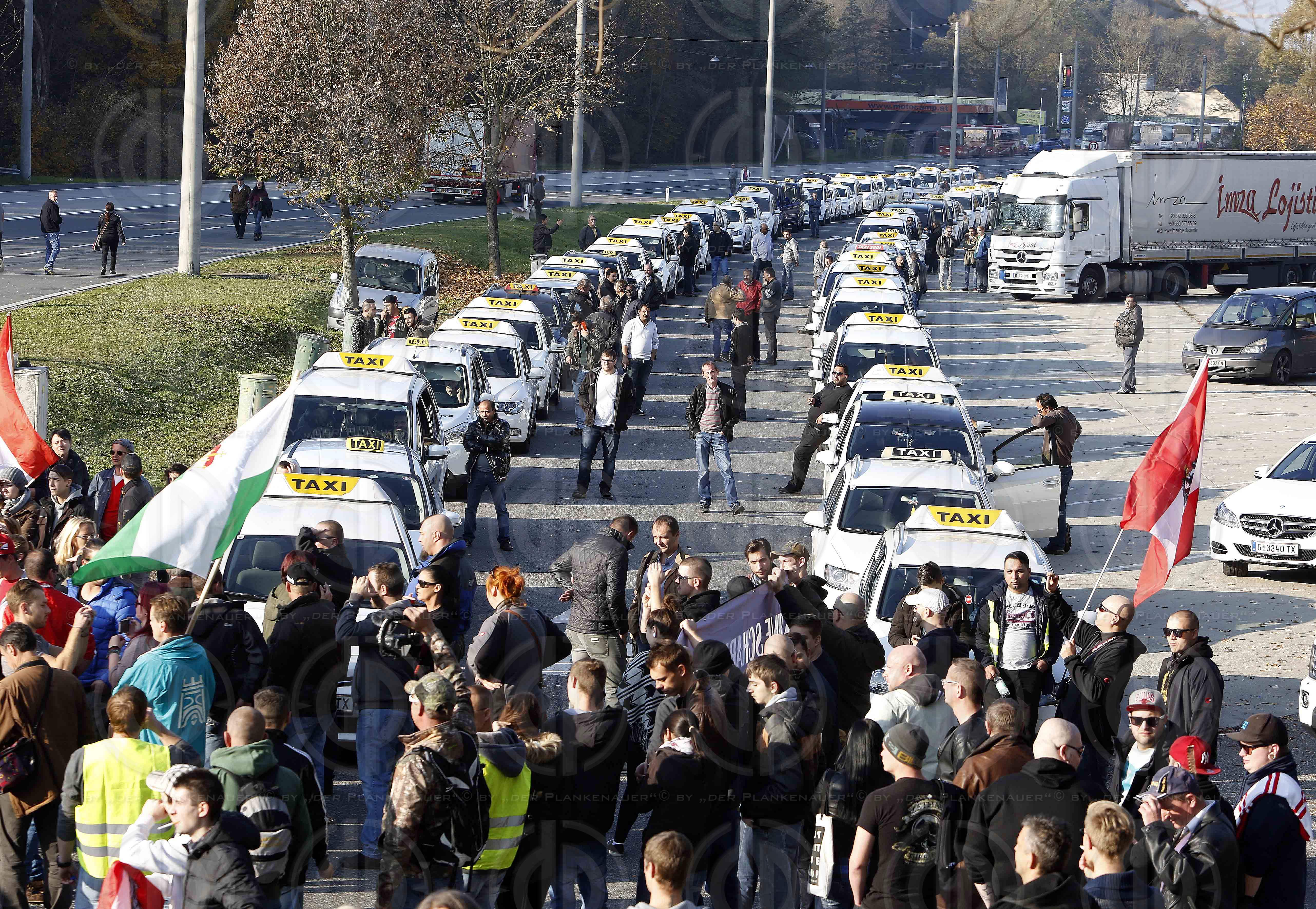 Demo gegen Fluechtlinge in Spielfeld