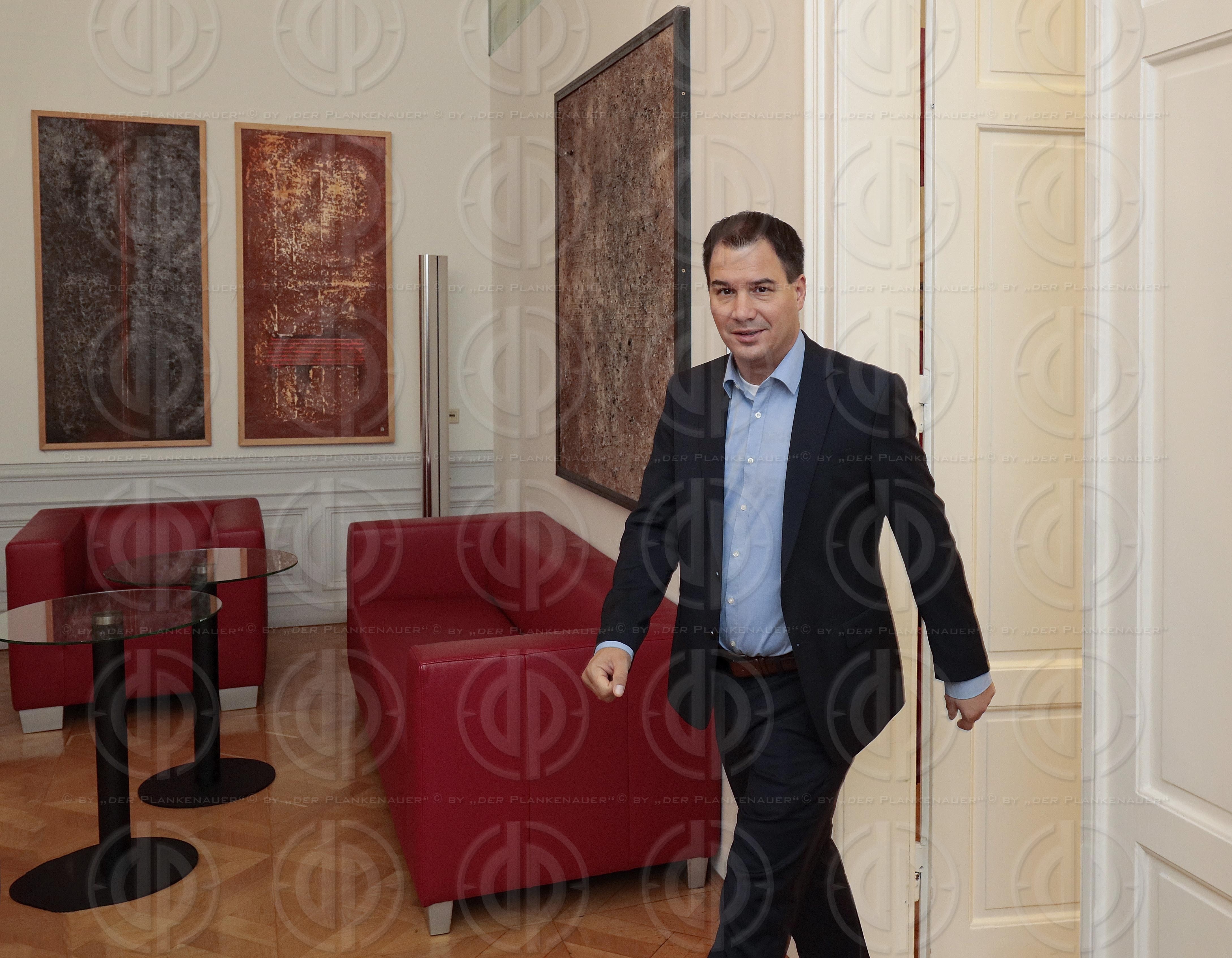 LTWahl19 - Mag. Michael SCHICKHOFER