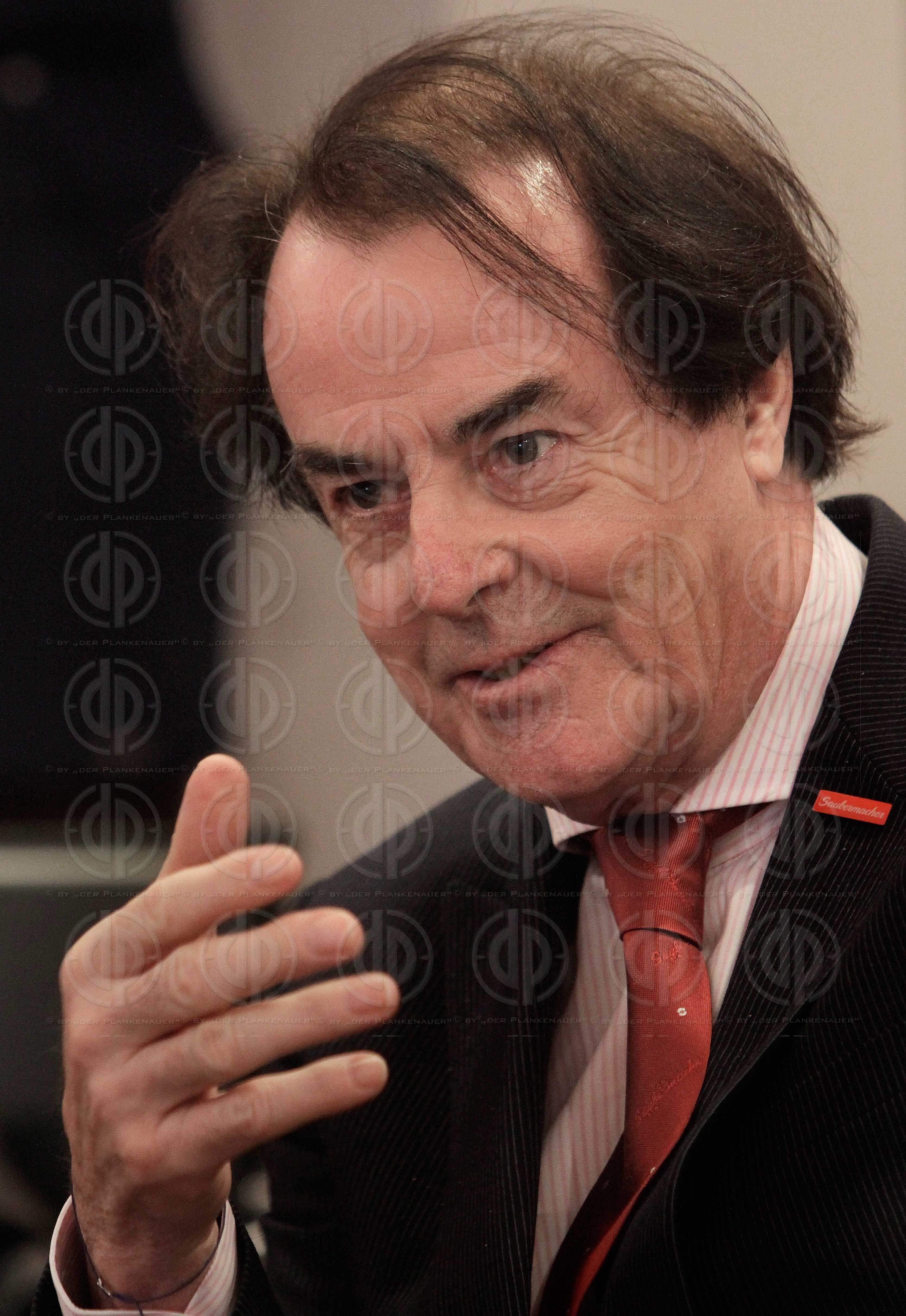 Wirtschaftsgespraech mit voestalpine Vorstaenden