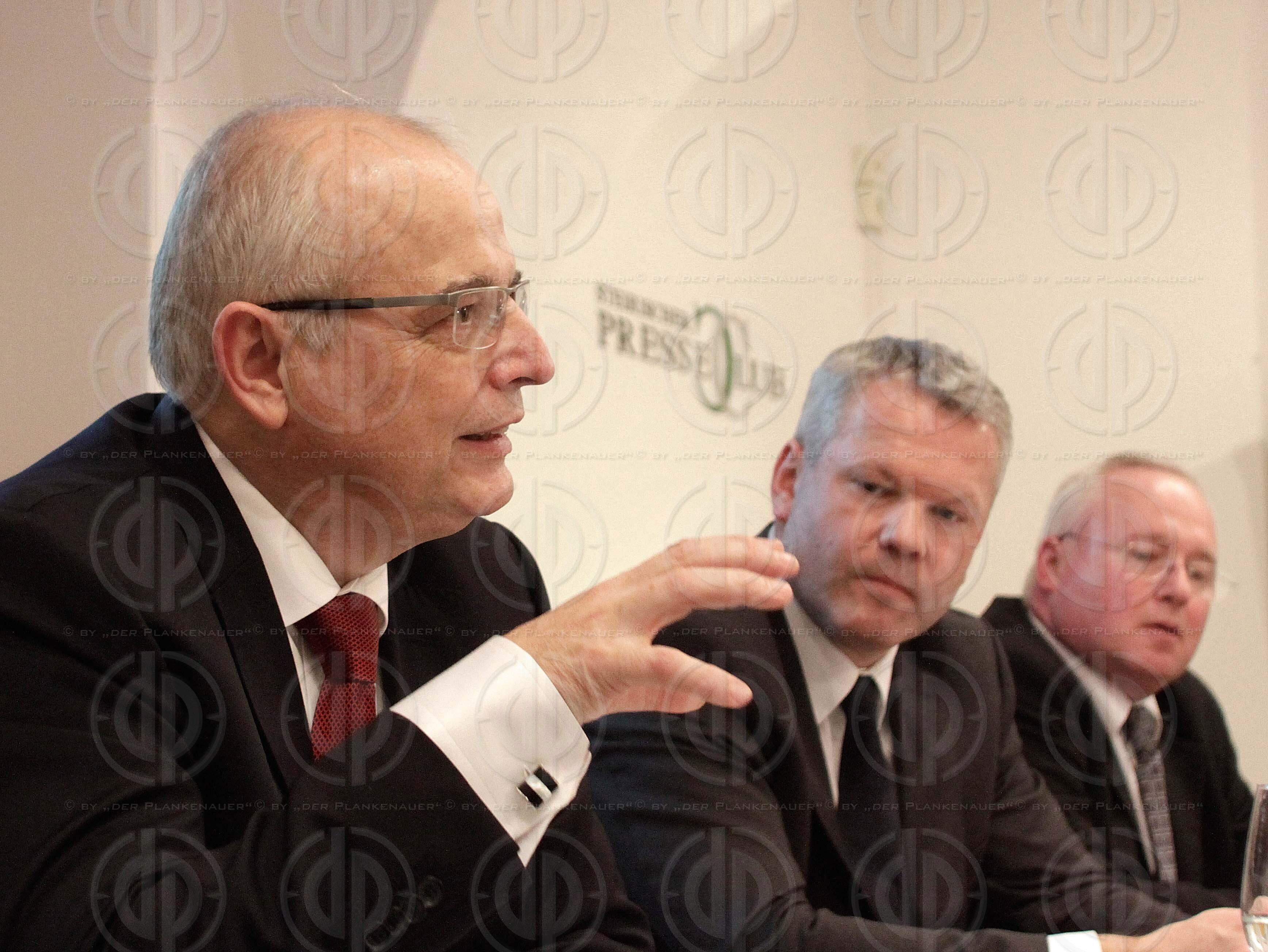 Wirtschaftsgespraech mit voestalpine Vorstaenden