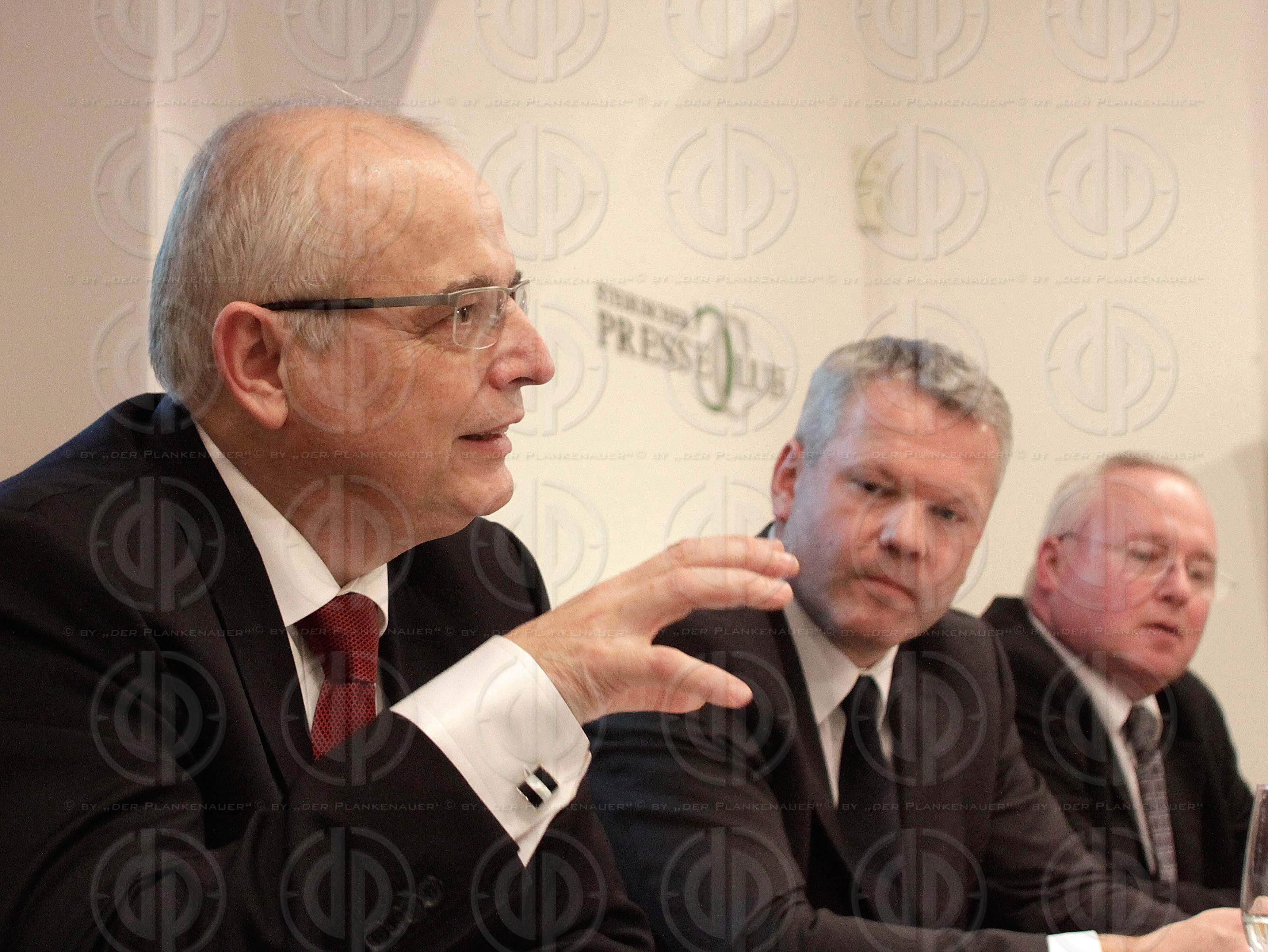 Wirtschaftsgespraech mit voestalpine Vorstaenden