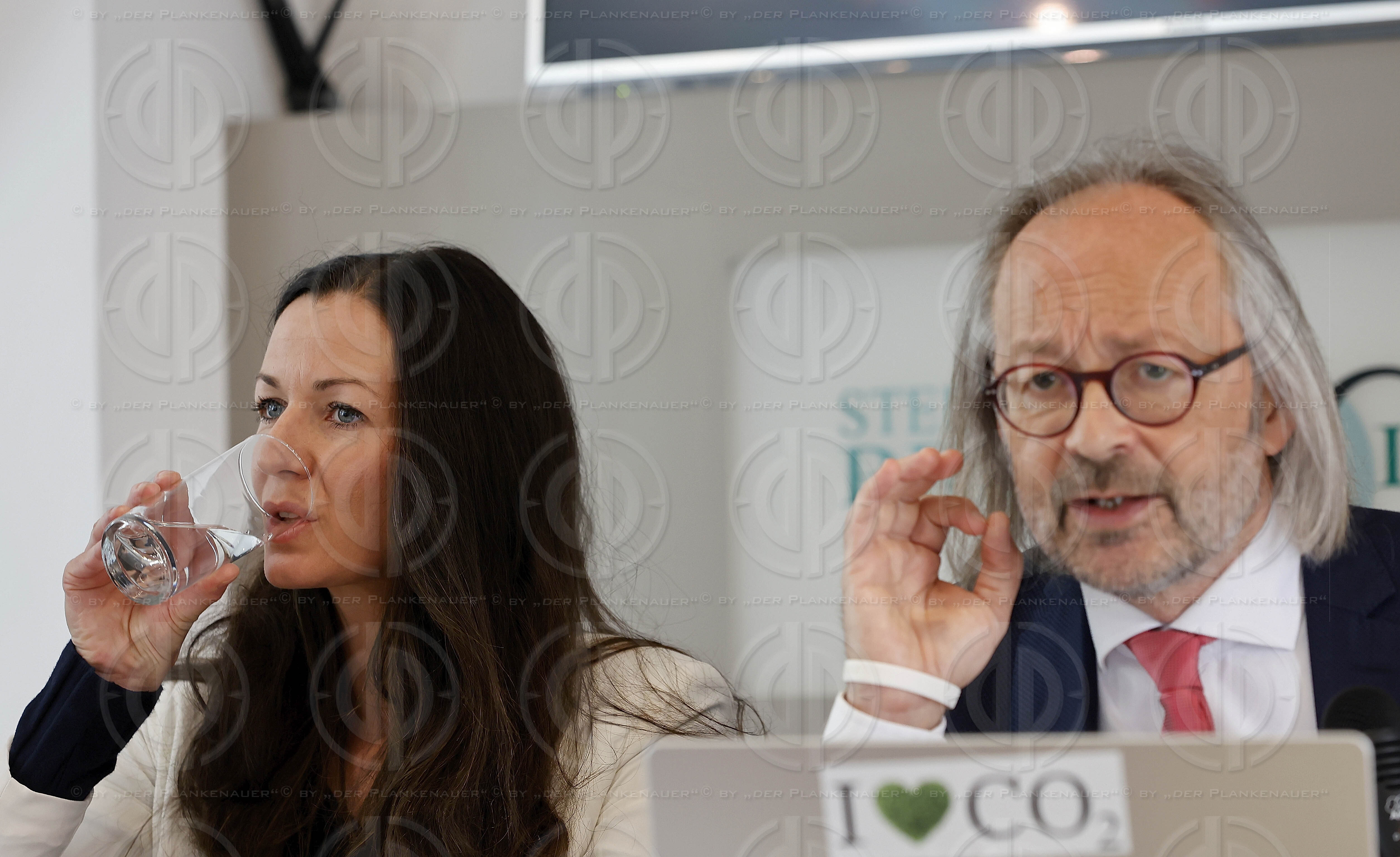 2. Pressekonferenz der Liste DNA am 11.04.2024