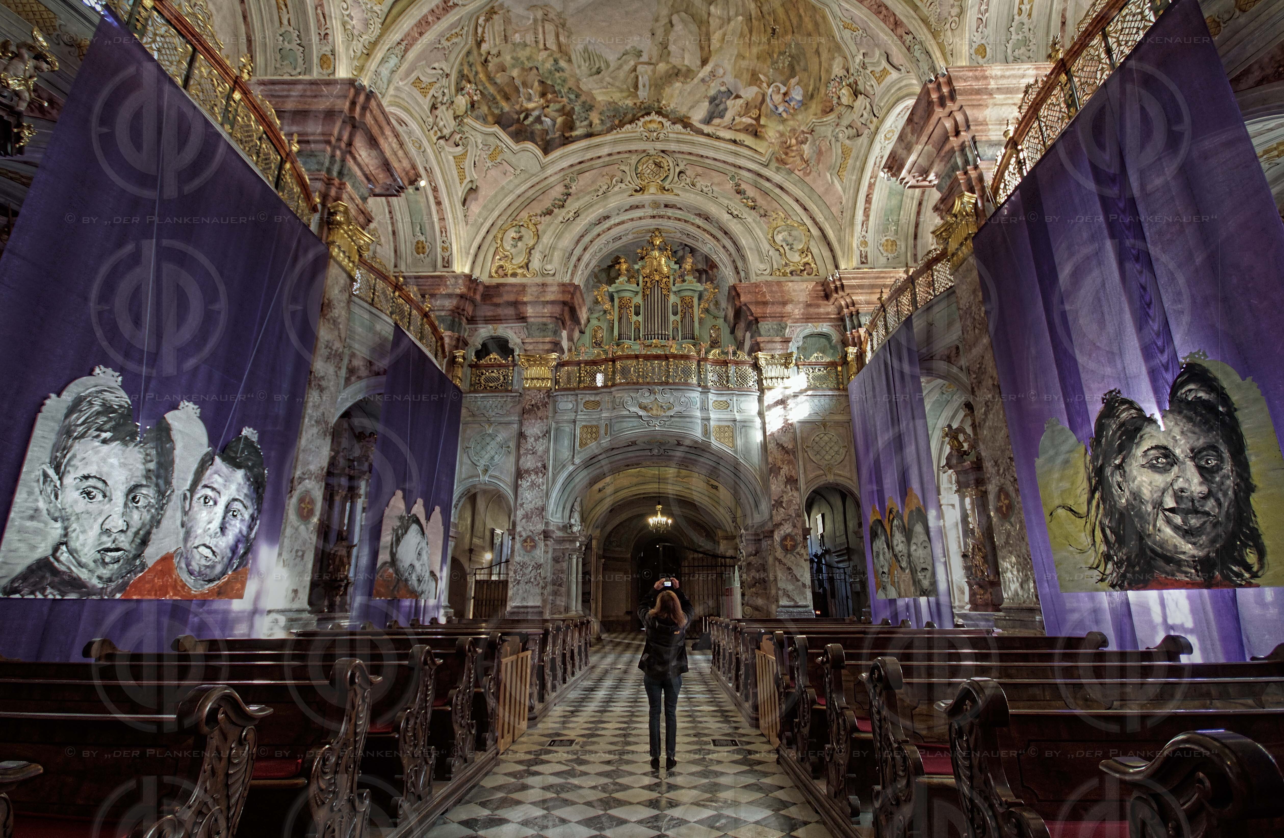Ausstellung Verbo(r)gen im Stift Rein