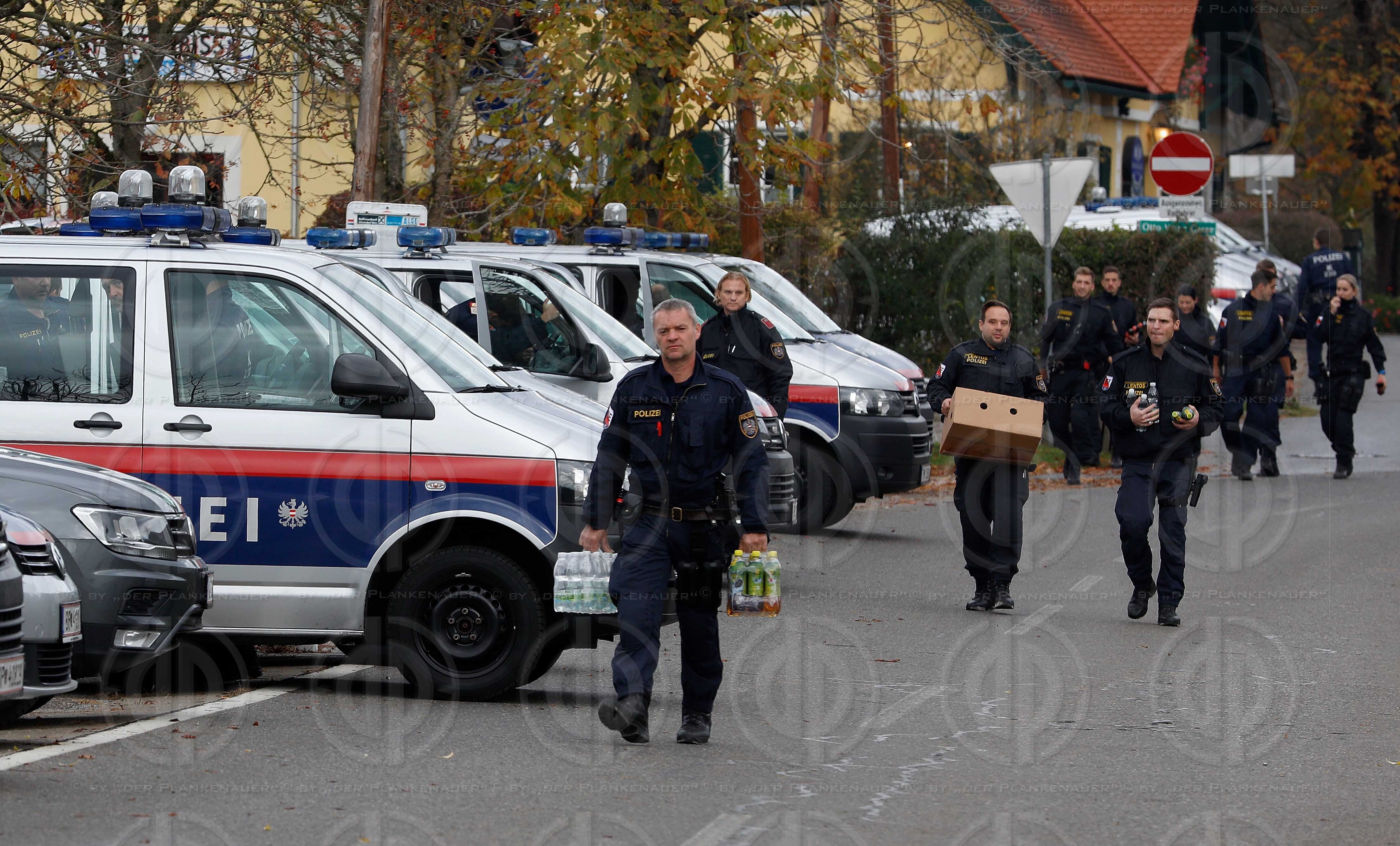 Fahndung nach Amok-Schuetzen in Stiwoll