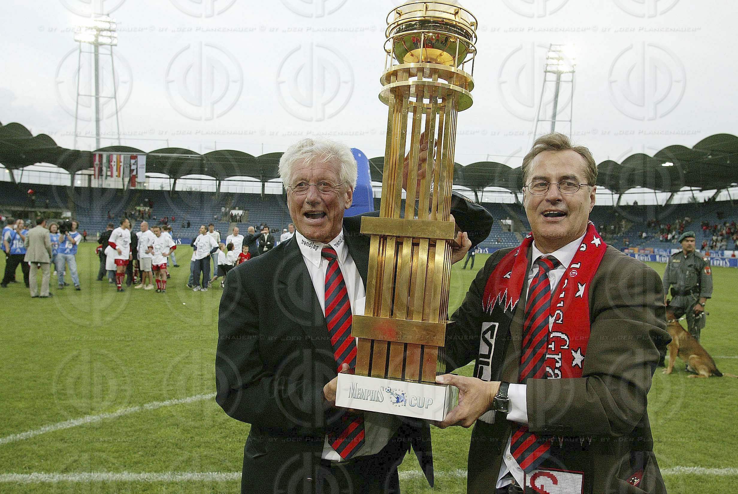 Cup-Finale SK Puntigamer Sturm - Liebherr GAK (2:3) am 12.05.200