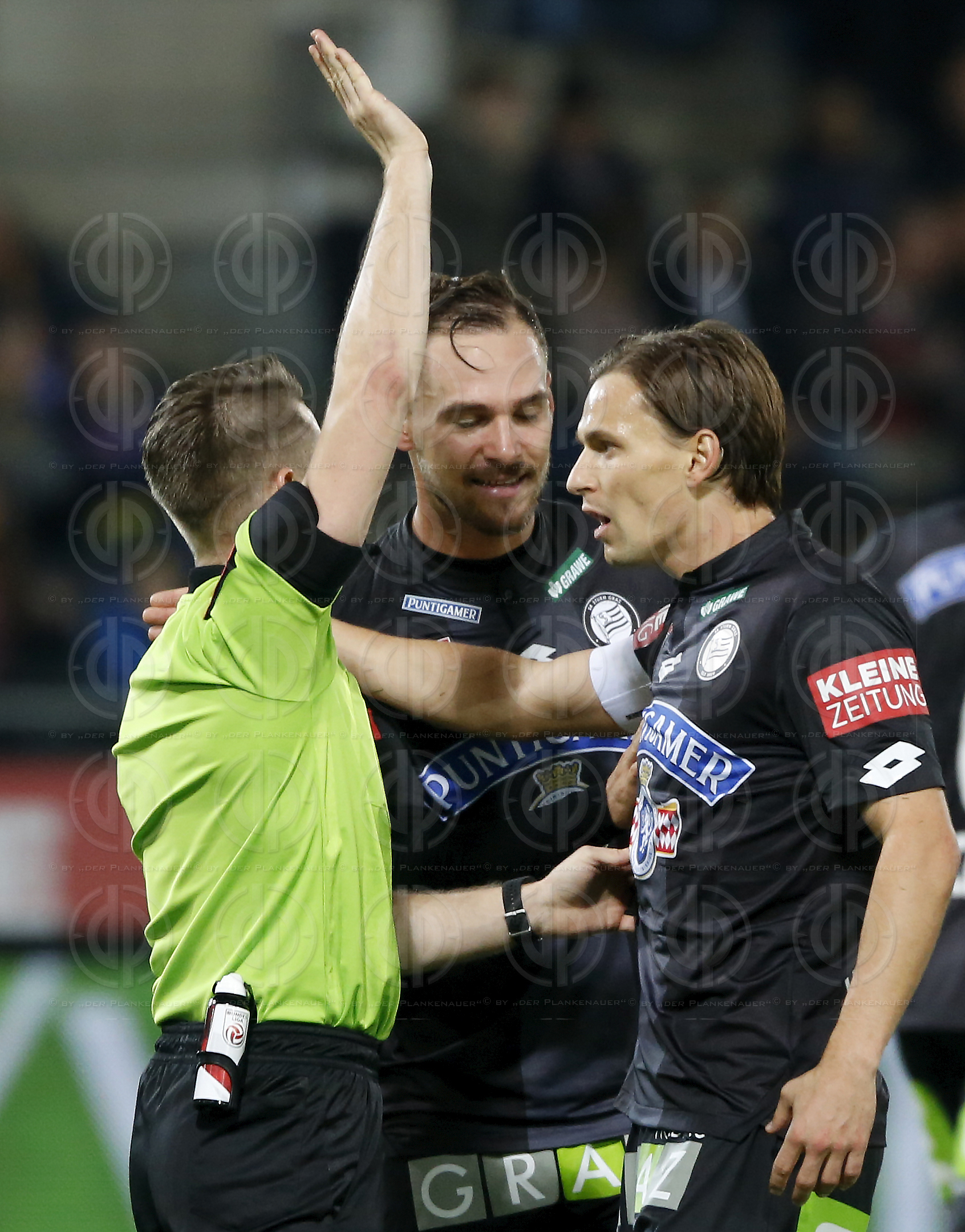 SK Sturm vs. SKN St. Poelten (0:0)