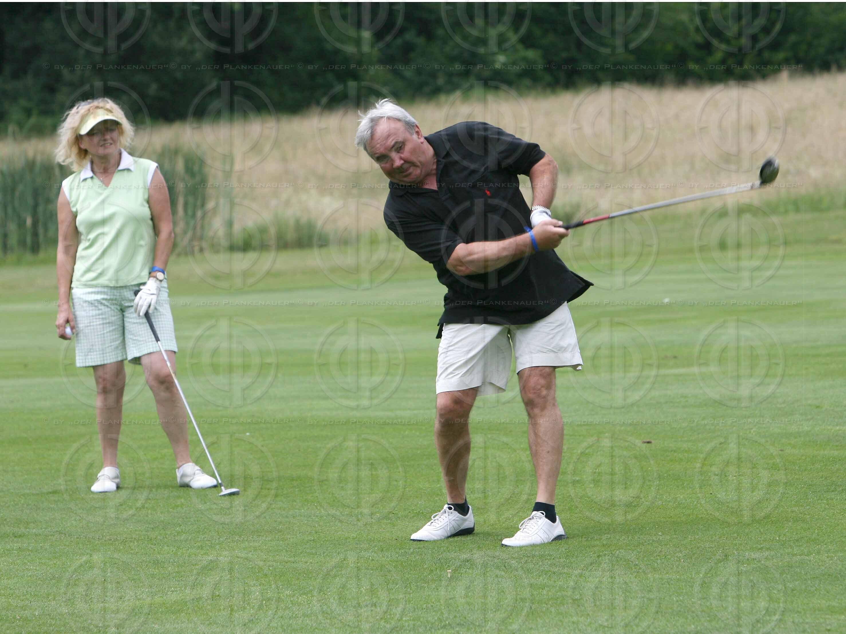 Das Institut-Charity Golf Einladungsturnier-Bewerb