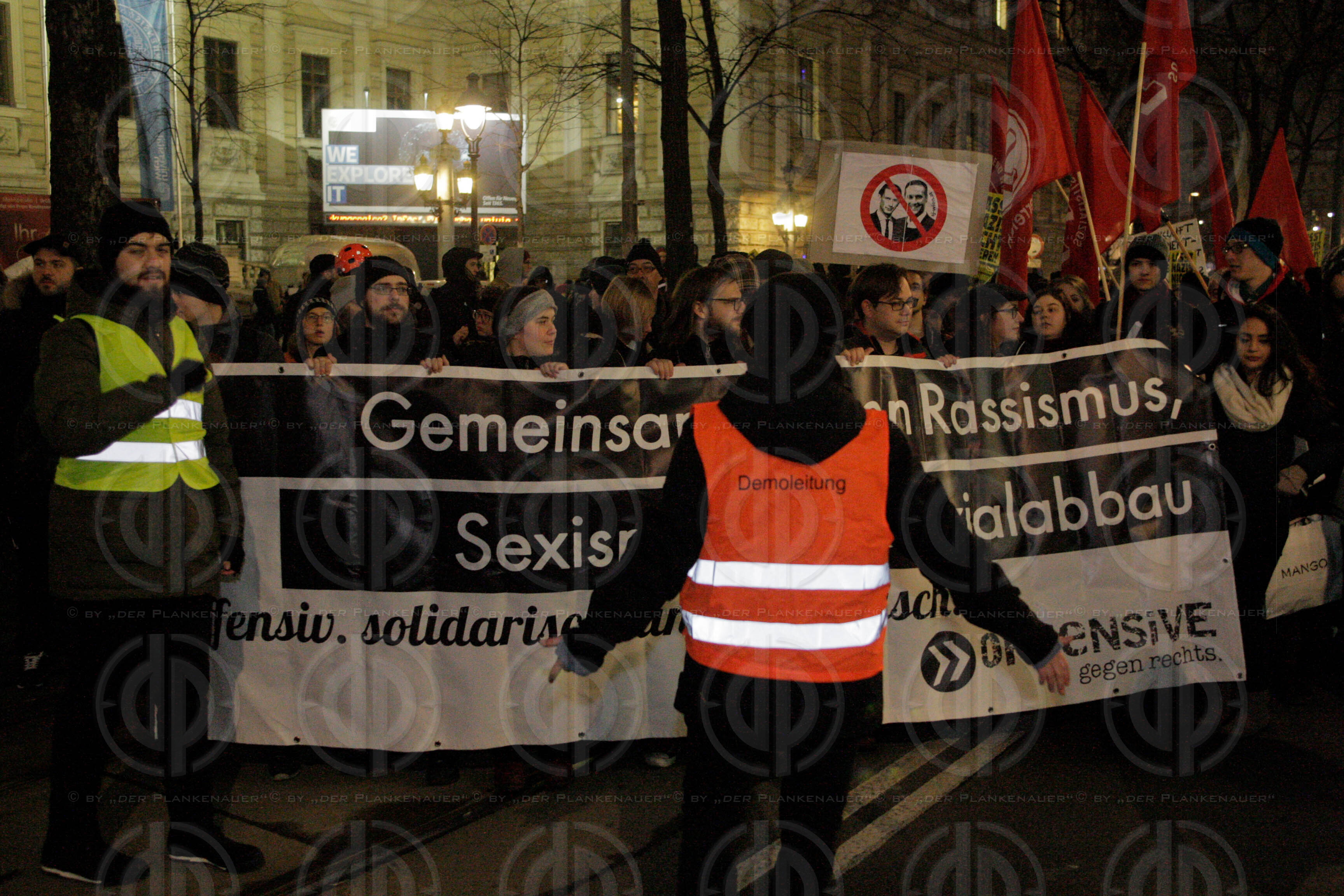 Demos gegen den Akadenikerball 2018