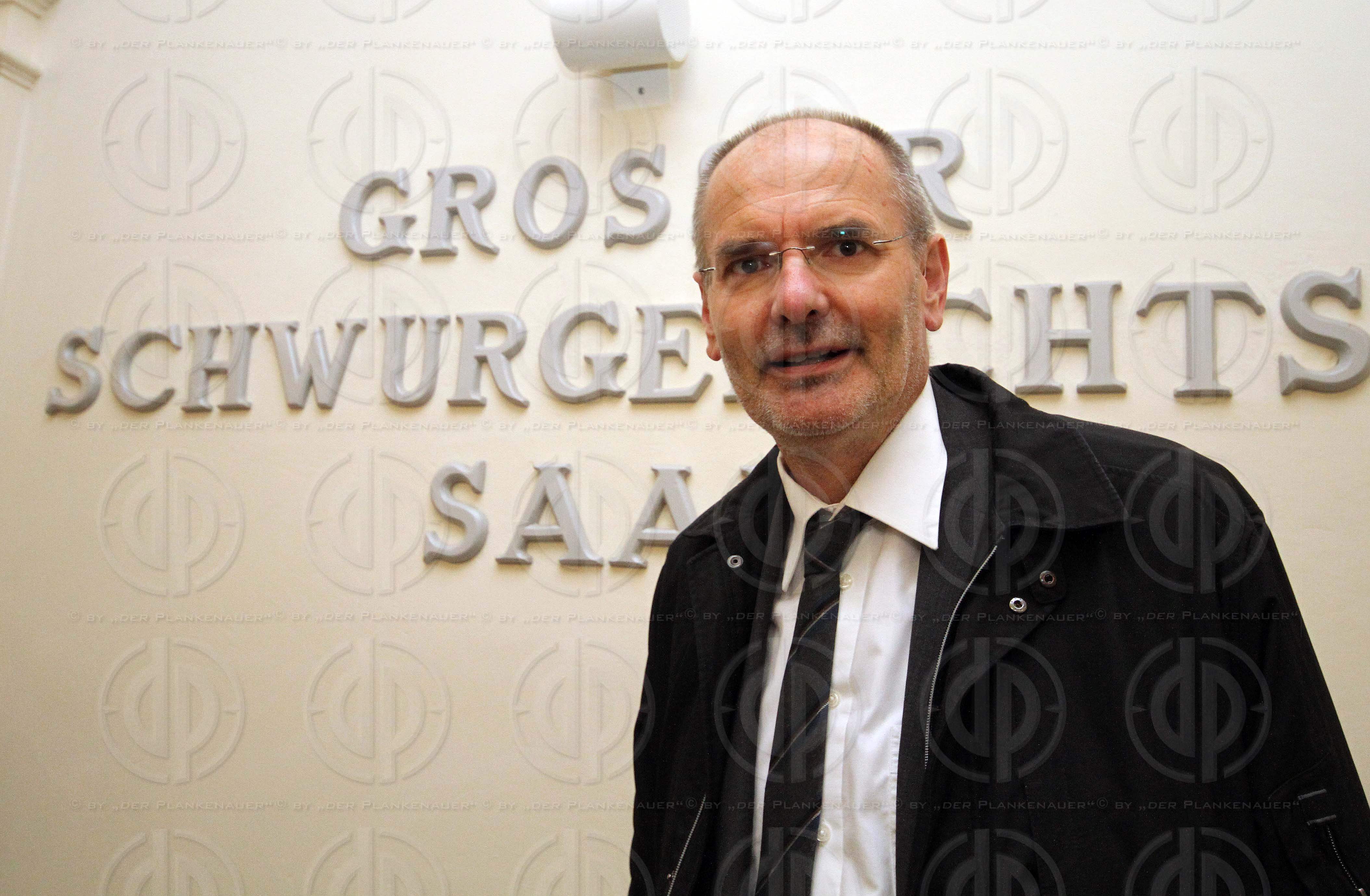 Strafverfahren gegen Hannes KARTNIG u.a.