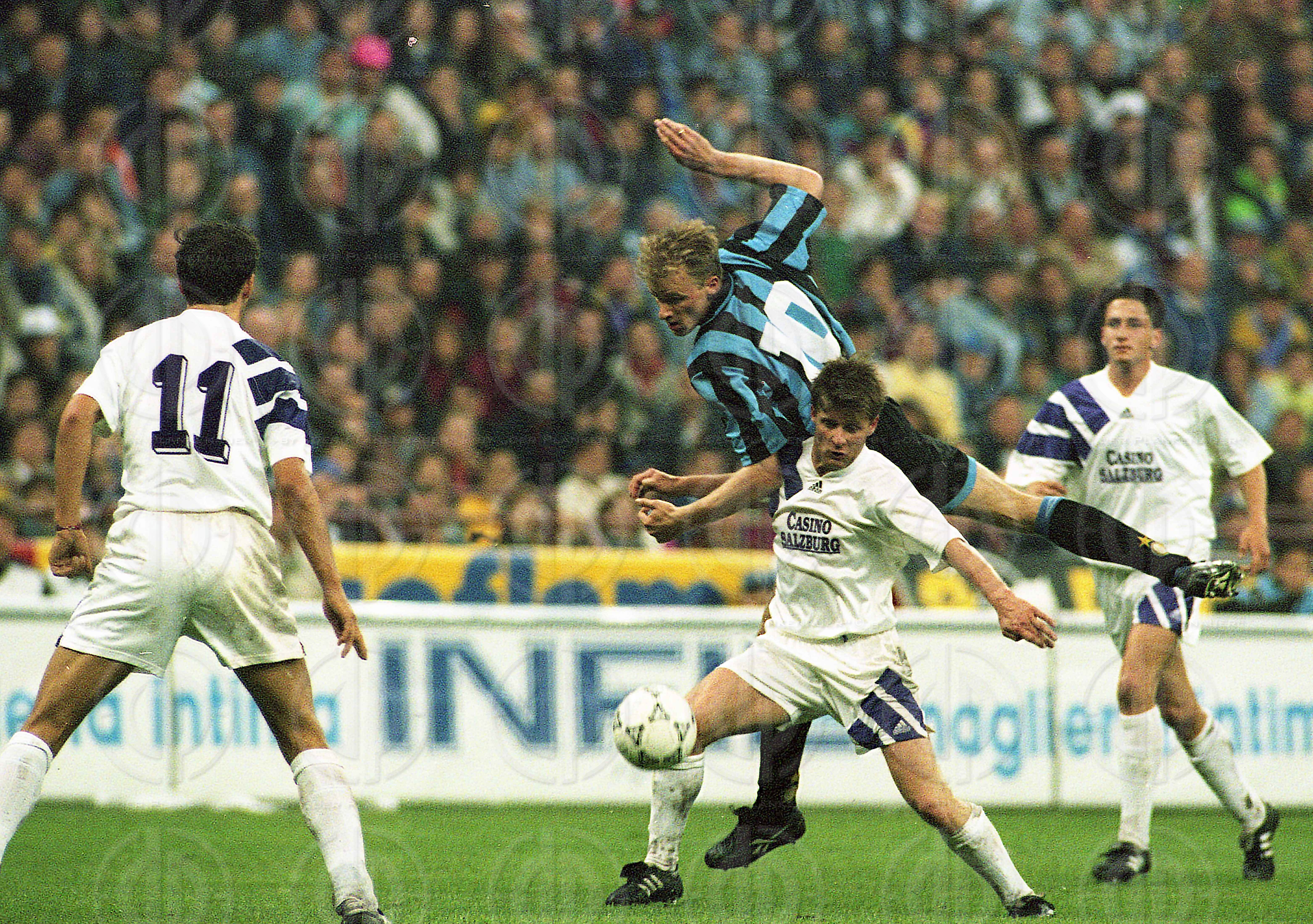 Uefa-Cup Finale Inter Mailand vs. Casino Austria Salzburg (0:1)
