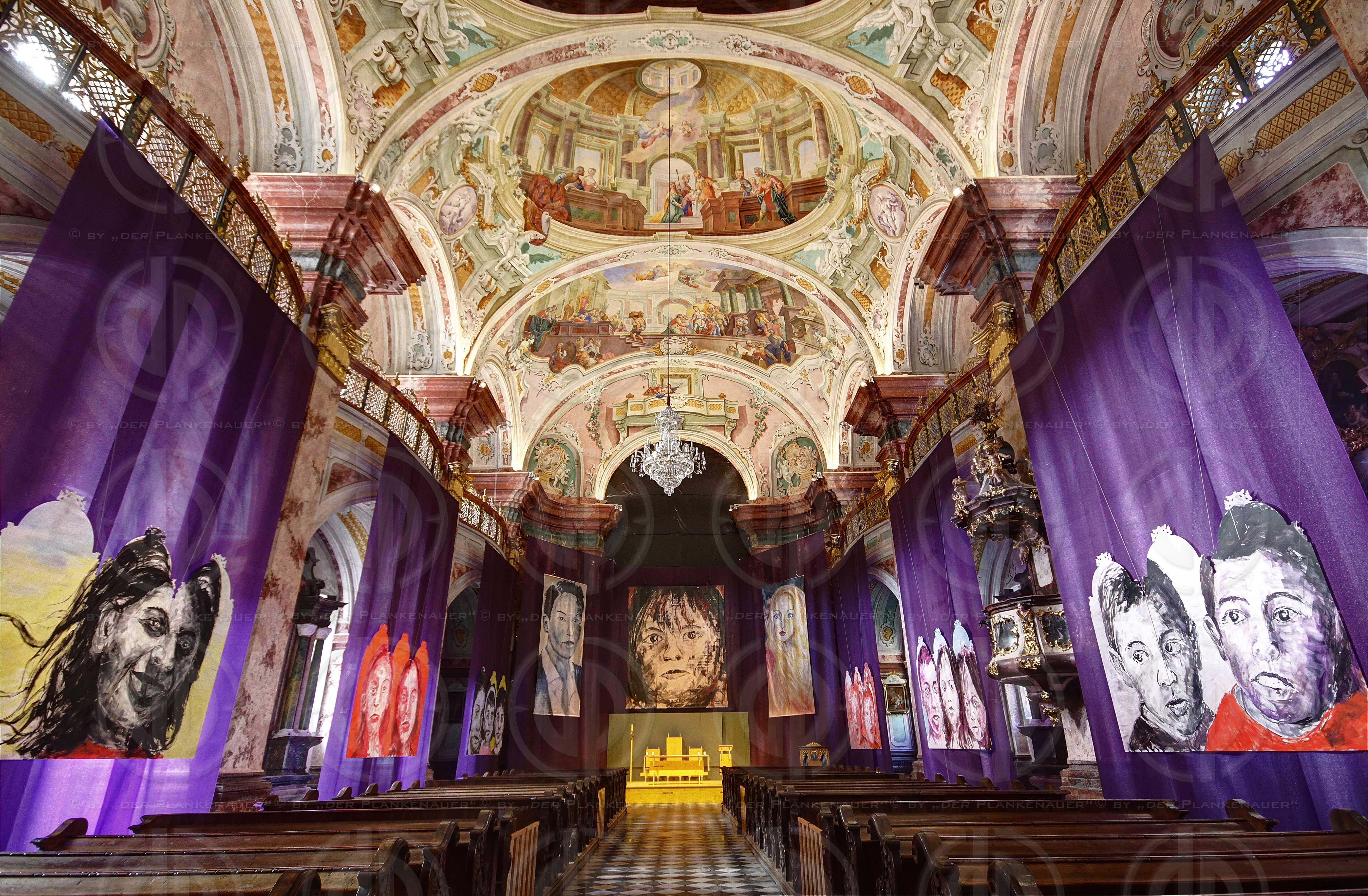 Ausstellung Verbo(r)gen im Stift Rein