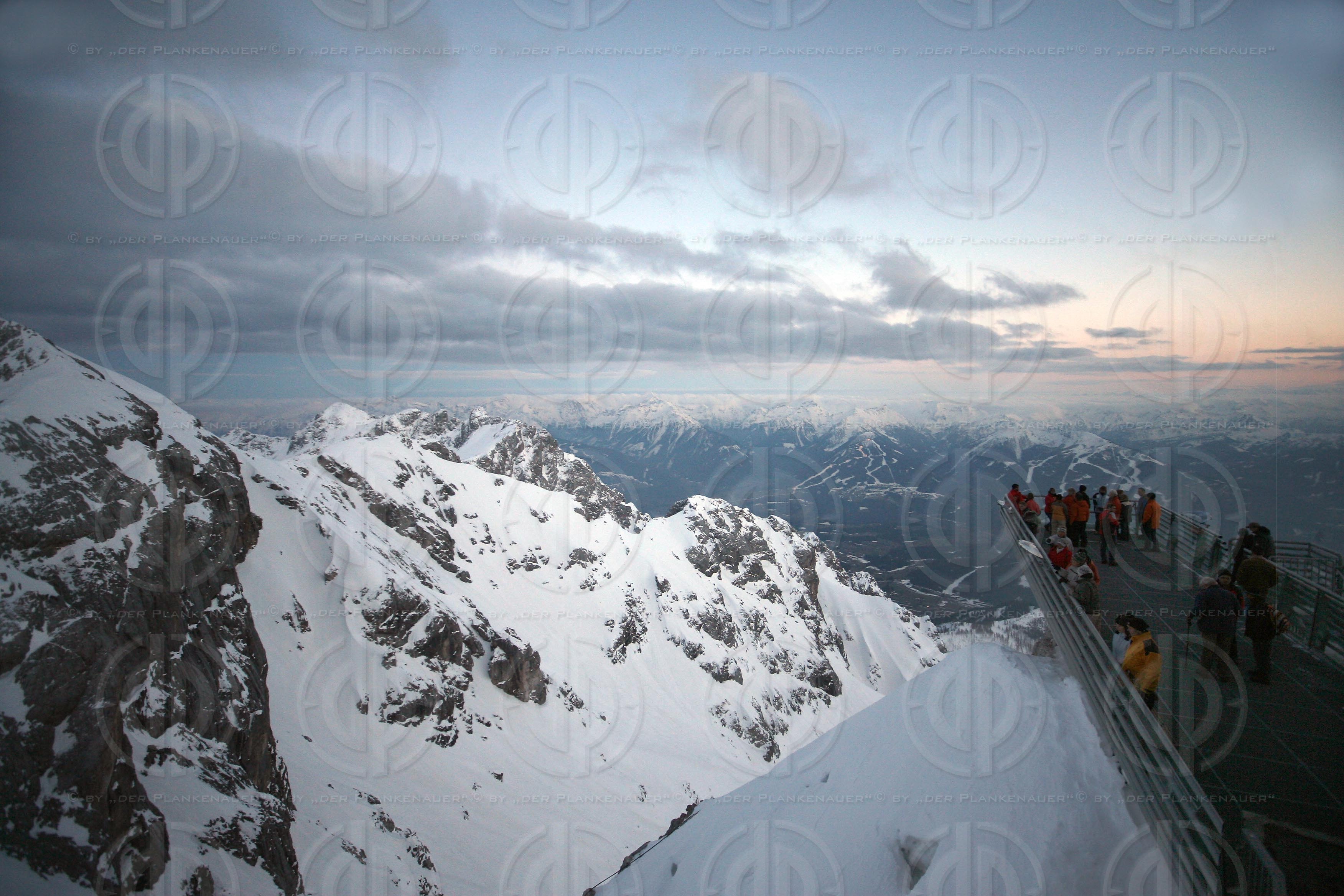 Mondscheinwandern am Dachsteingletscher
