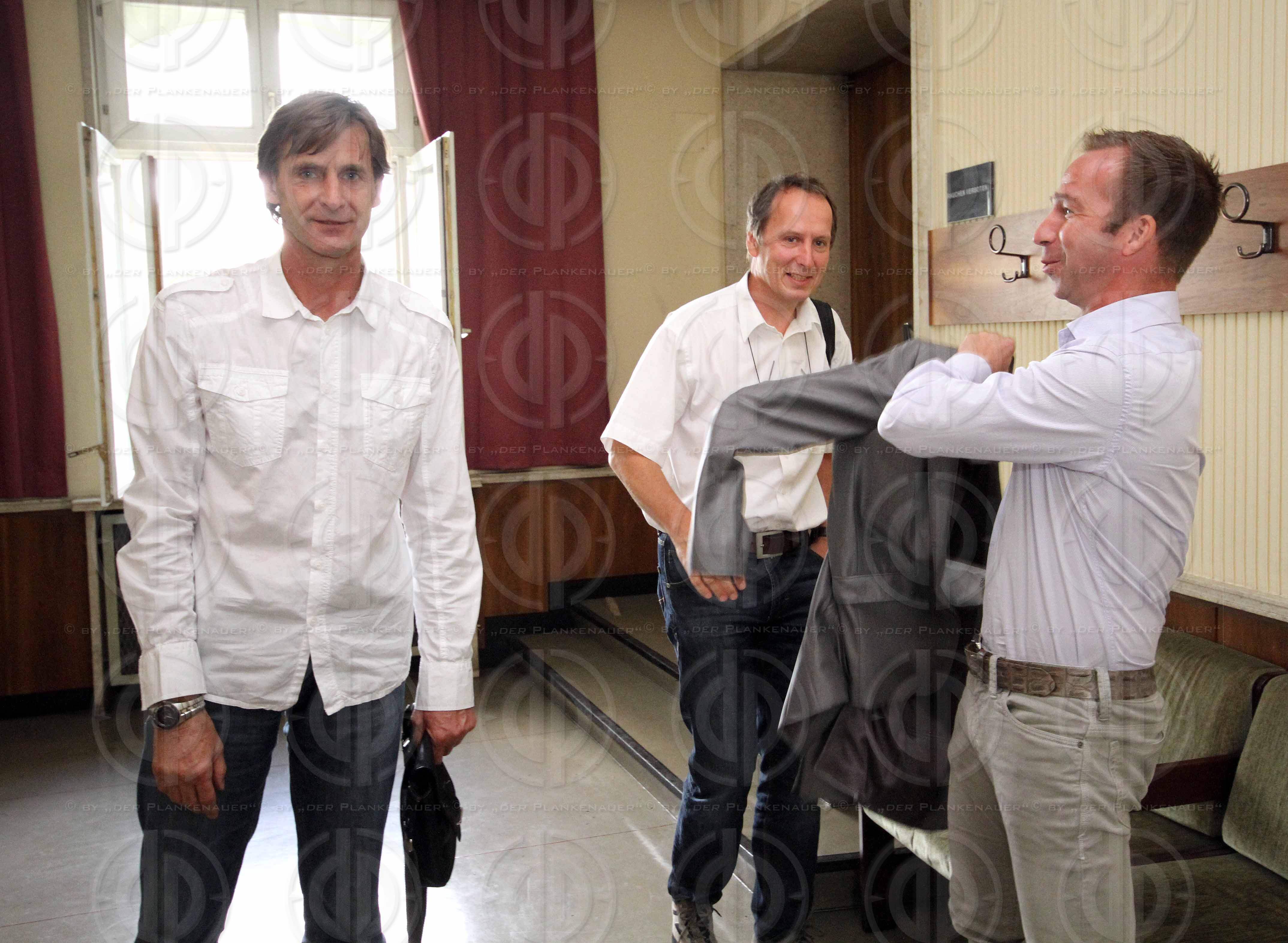 Strafverfahren gegen Hannes KARTNIG u.a.