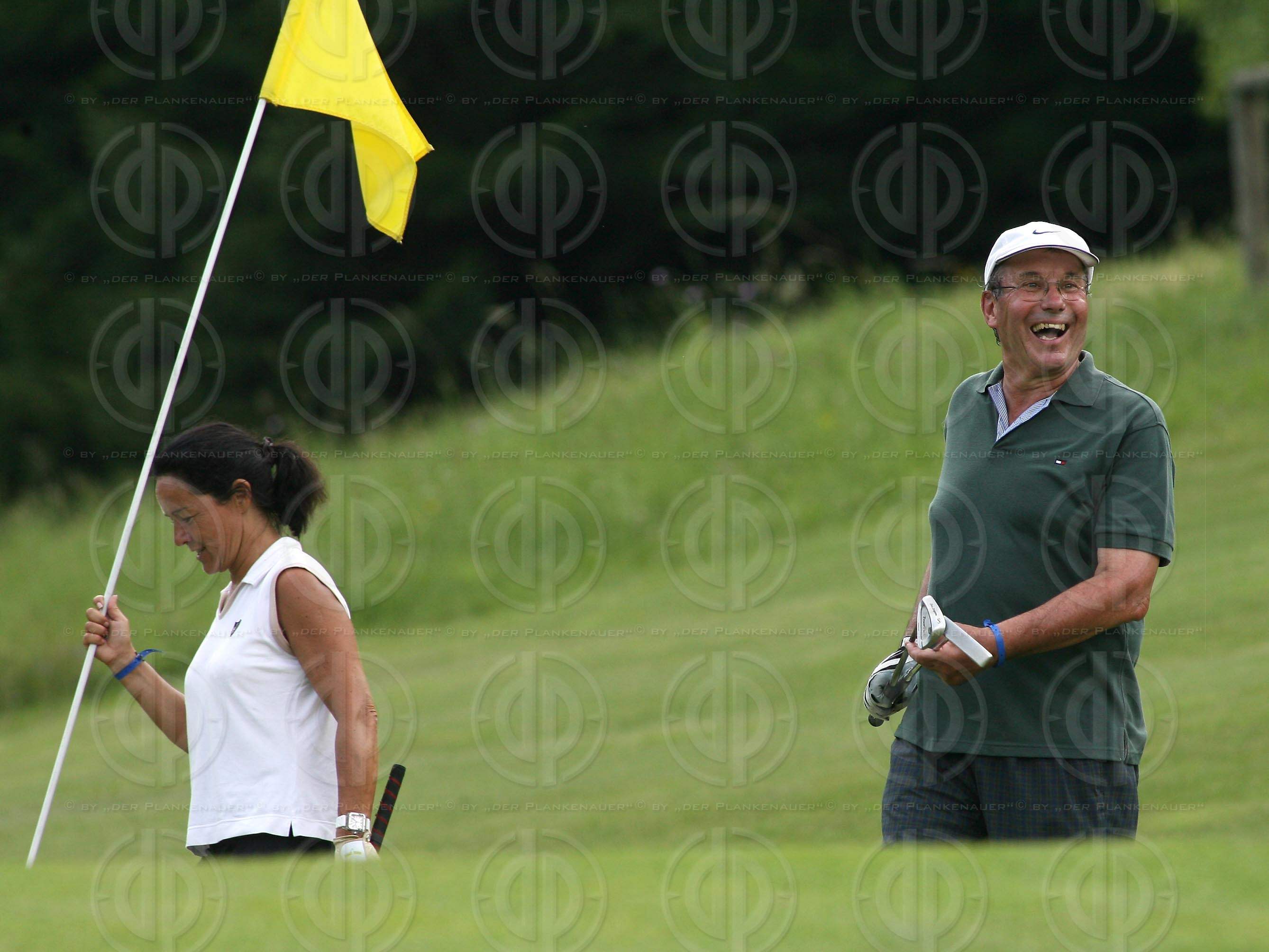 Das Institut-Charity Golf Einladungsturnier-Bewerb