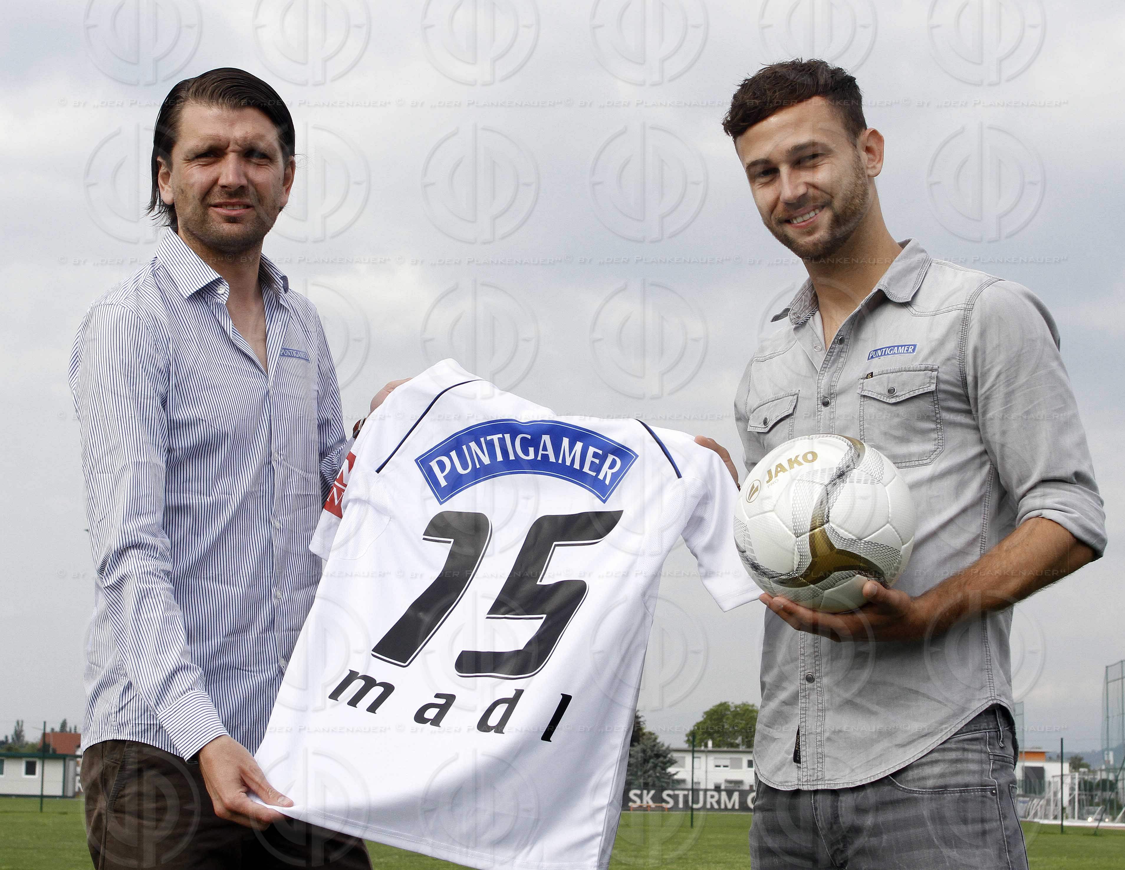 SK Sturm Pressekonferenz neuer Spieler