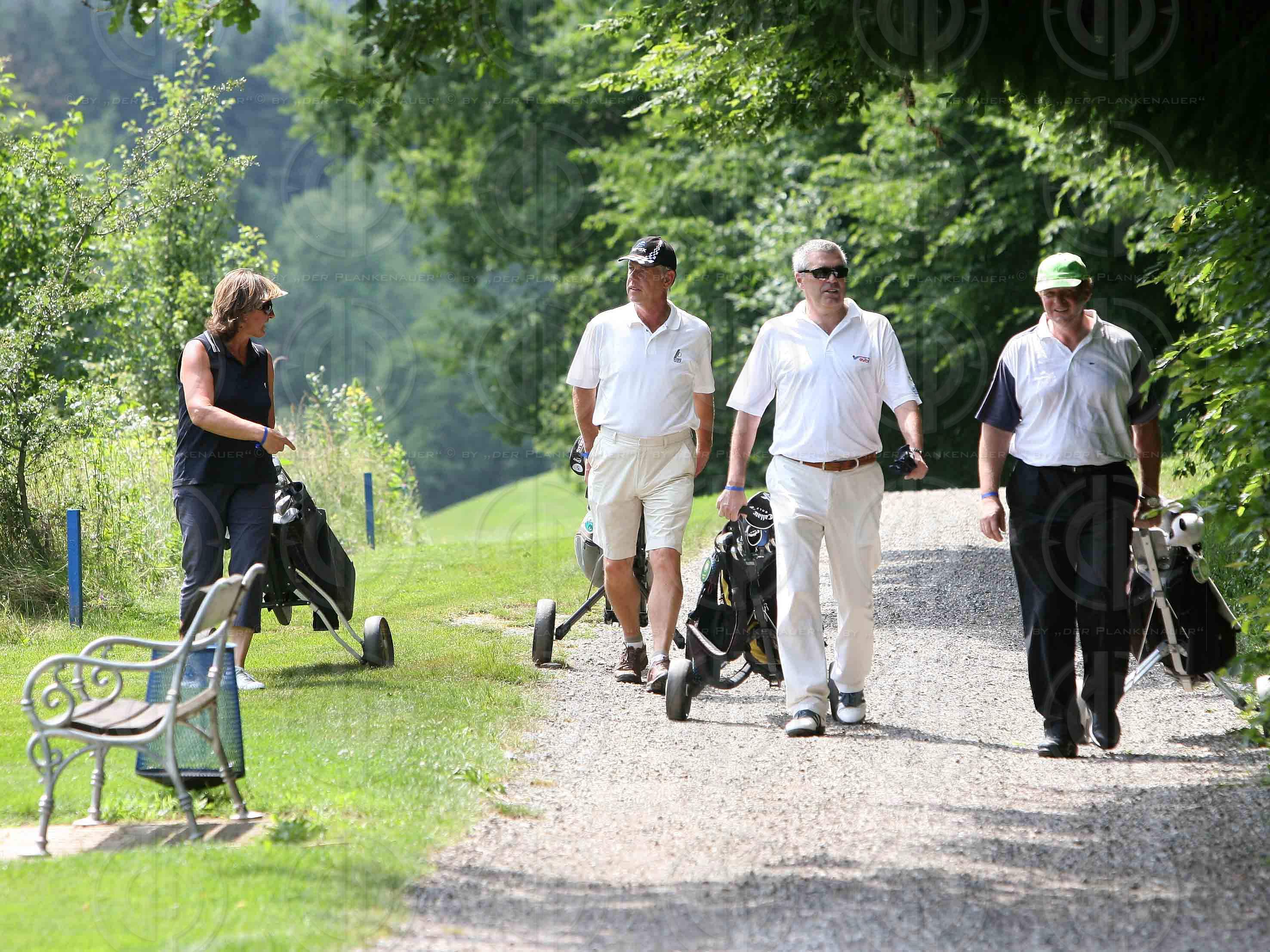 Das Institut-Charity Golf Einladungsturnier-Bewerb