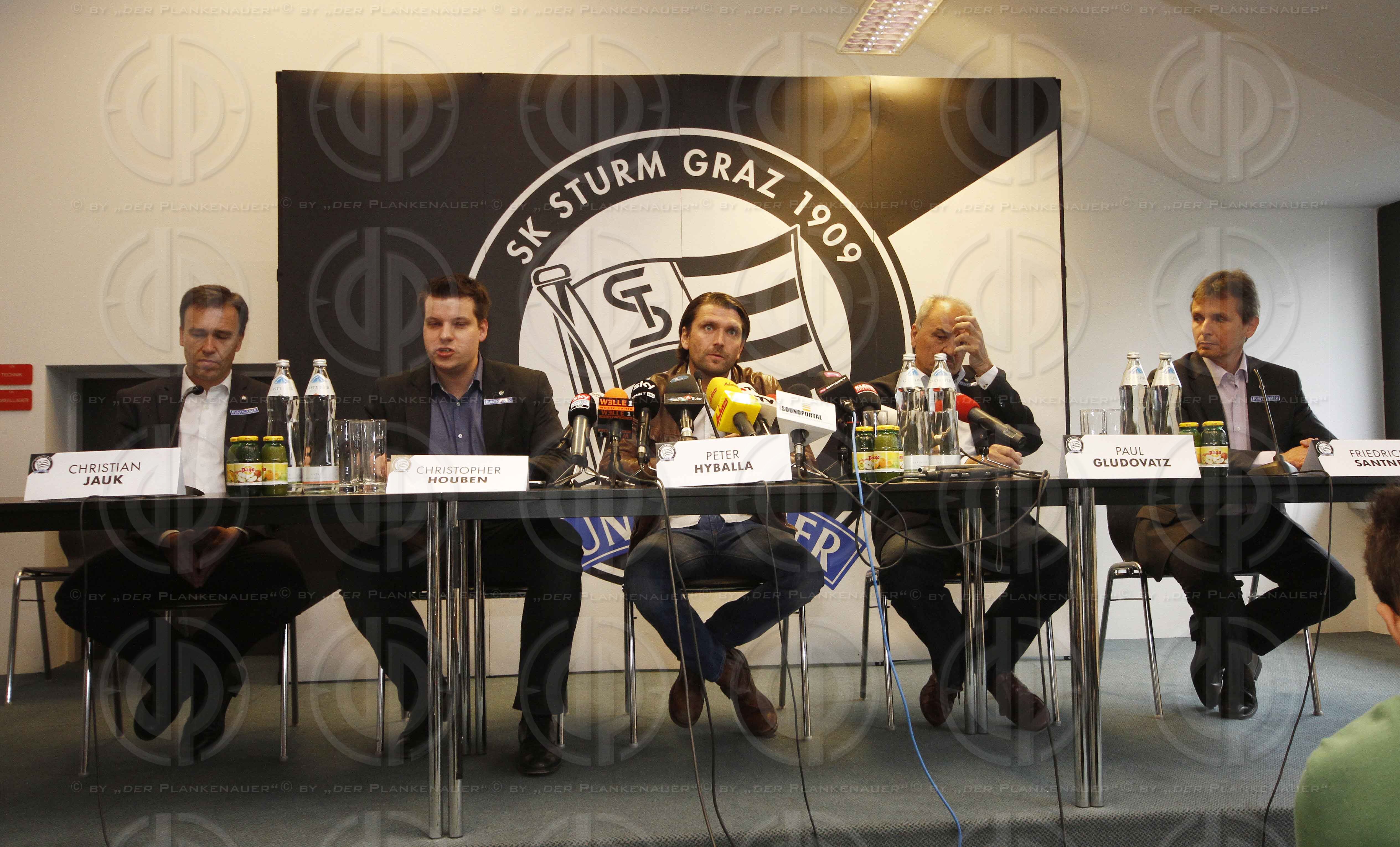 SK Sturm Pressekonferenz neuer Trainer