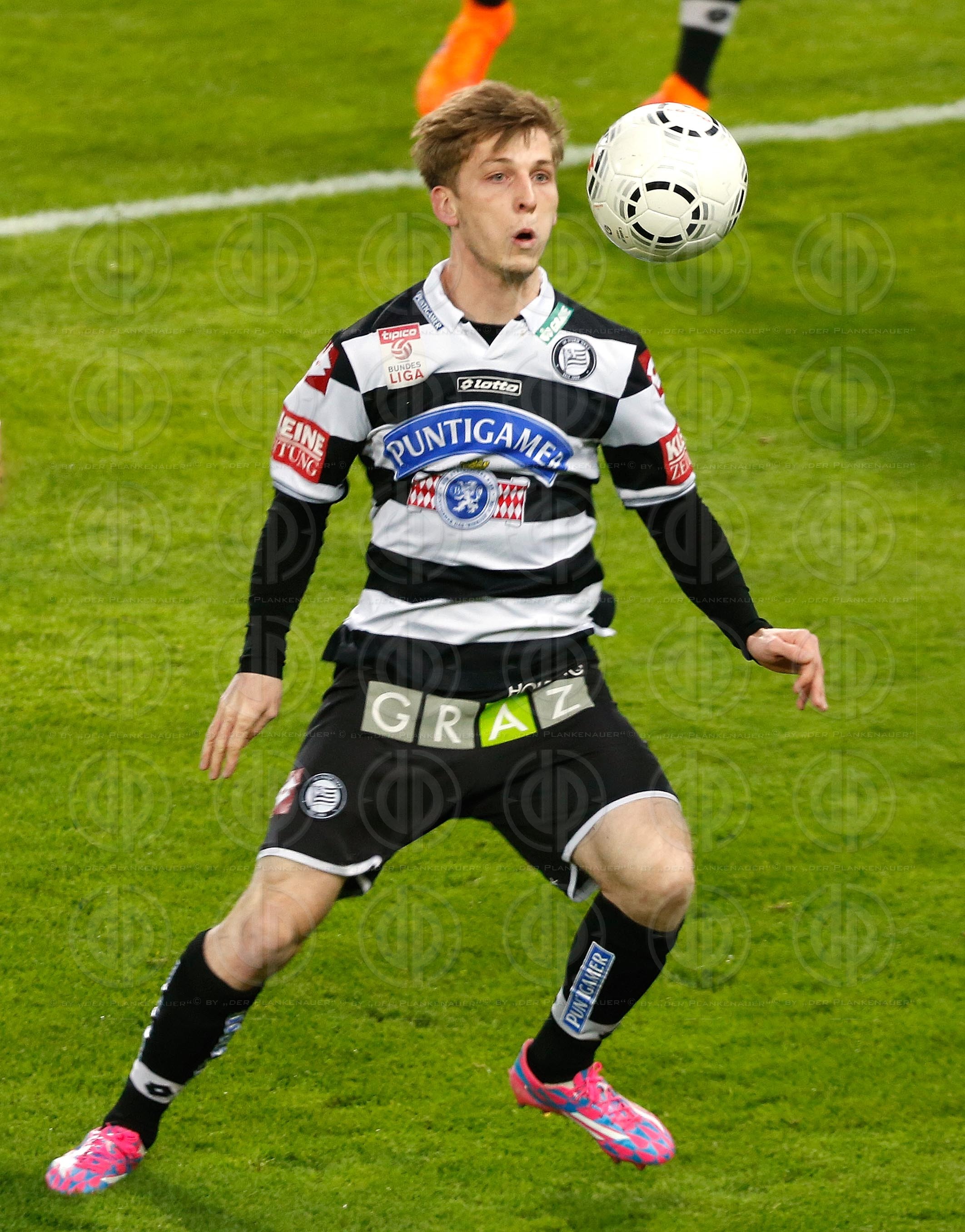 SK Sturm vs. SV Scholz Groedig (2:1)