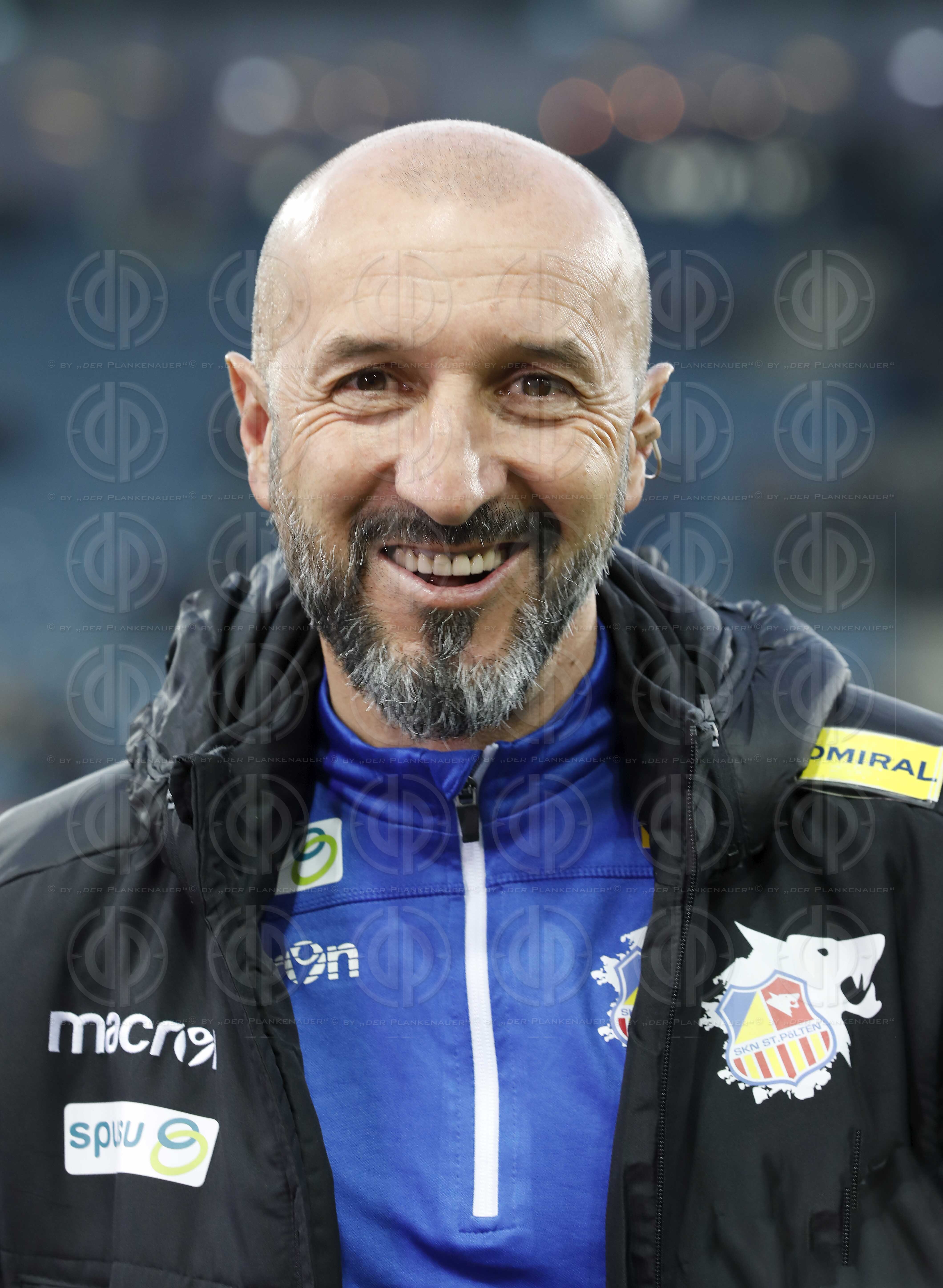 SK Sturm vs. SKN St. Poelten (0:0)