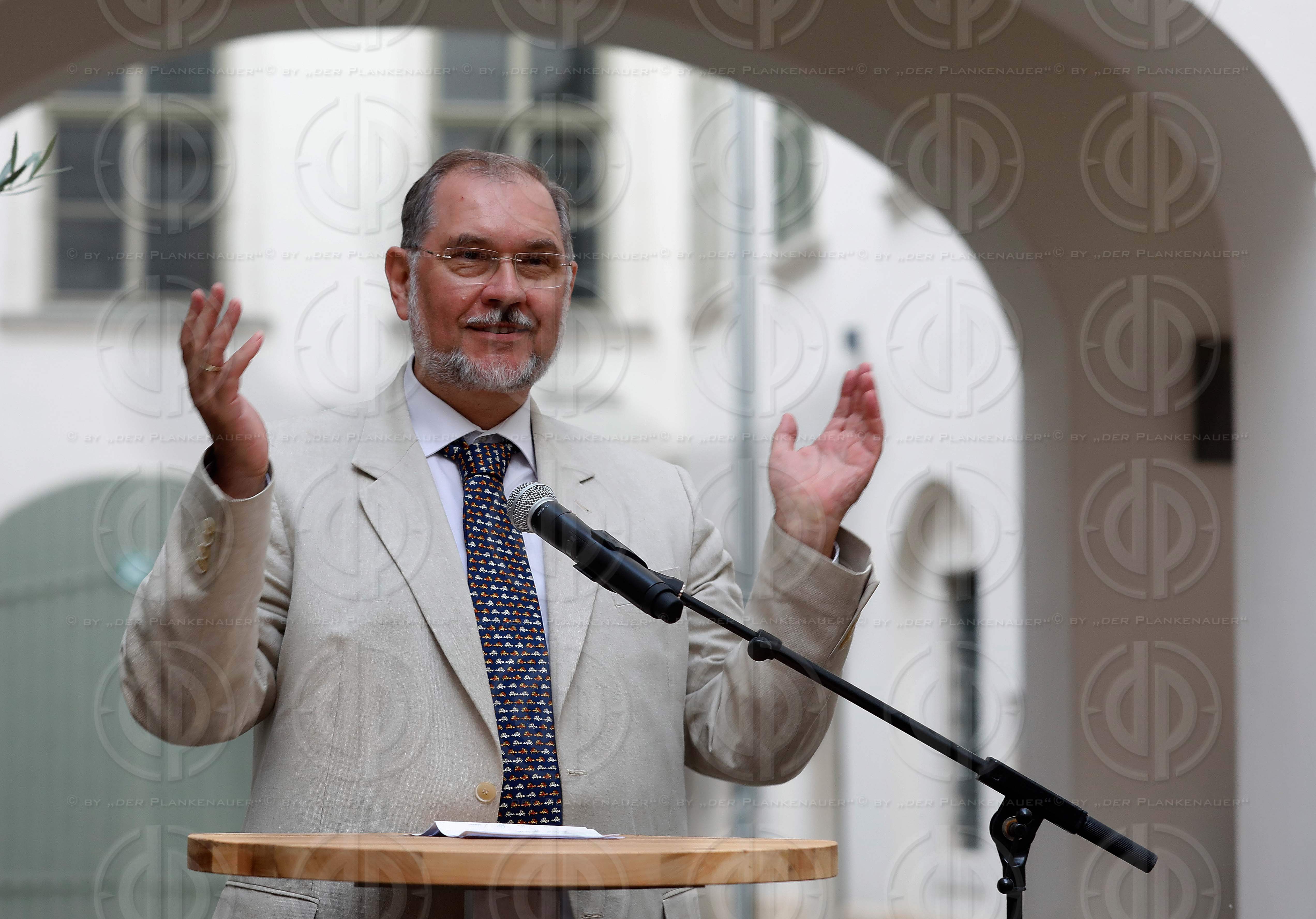 Reformjubilaeumsausstellung Ein Hammerschlag