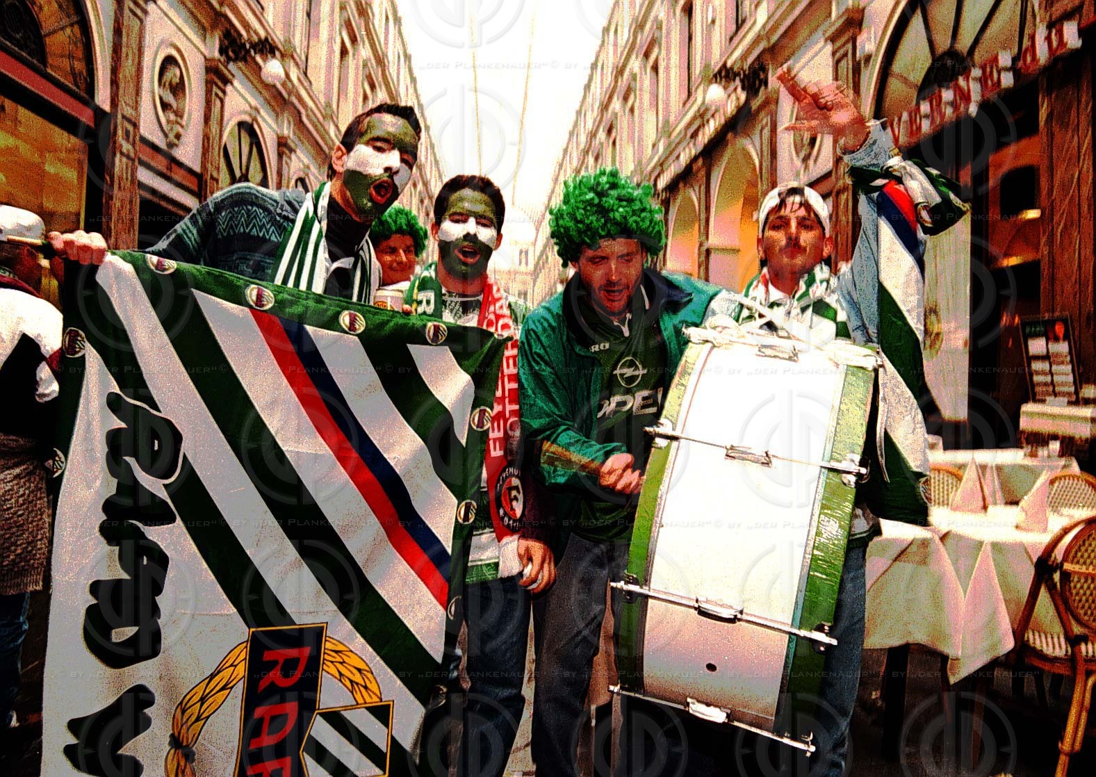 Europacup der Pokalsieger Rapid vs. PSG (0:1)