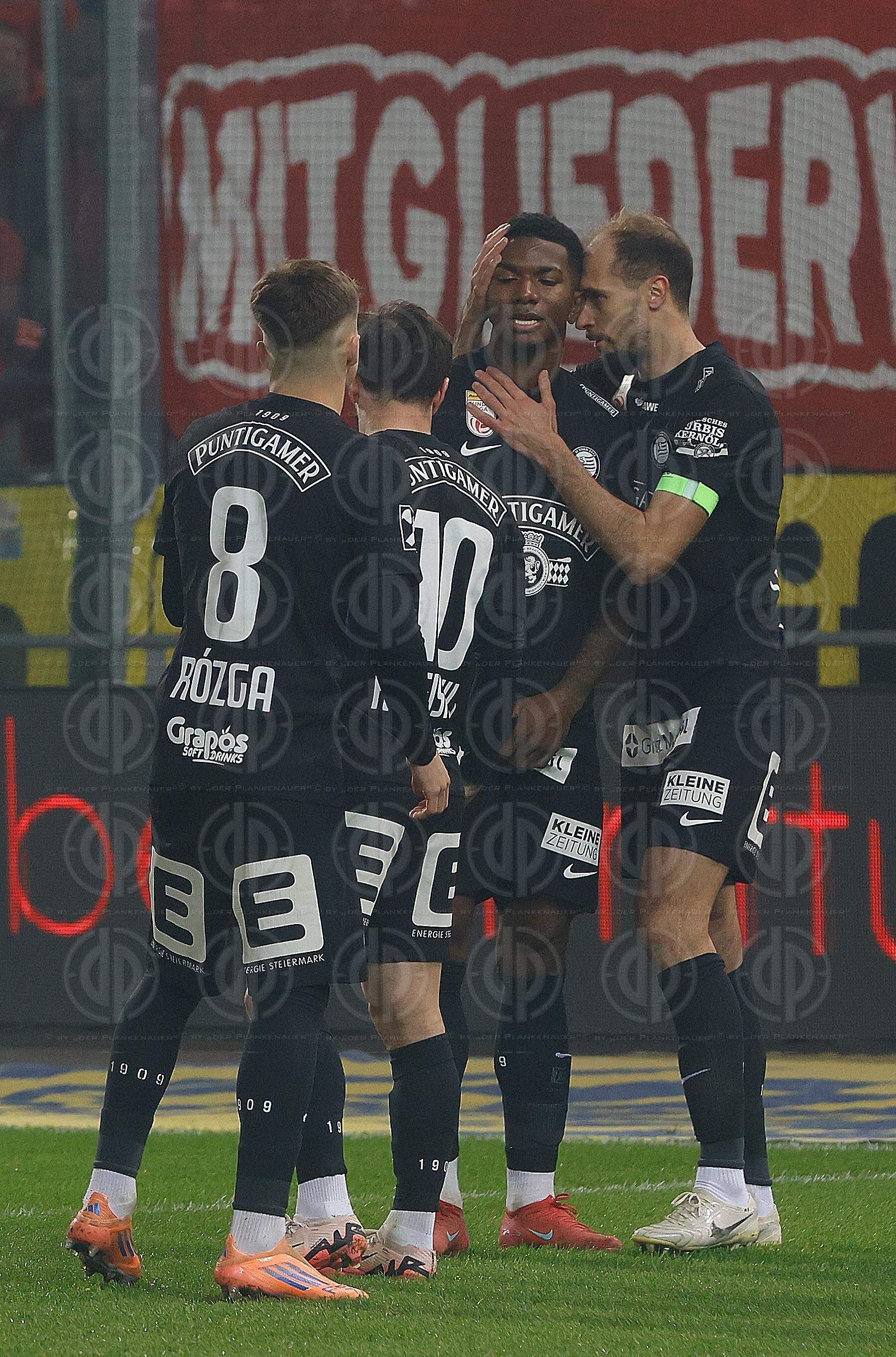 SK Sturm vs. GAK 1902  (2:1) am 07.12.2025