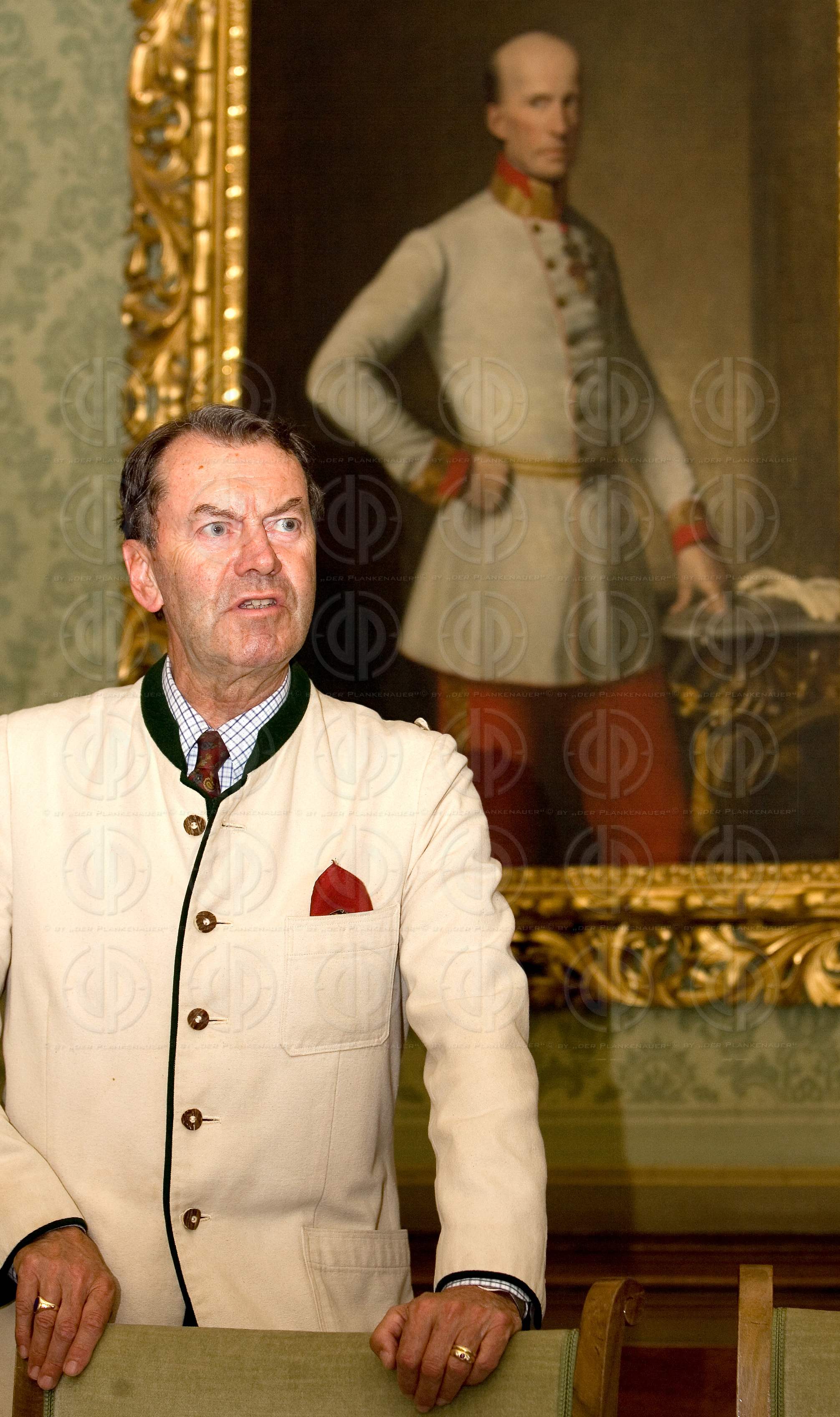 Dr. Franz HARNONCOURT-UNVERZAGT