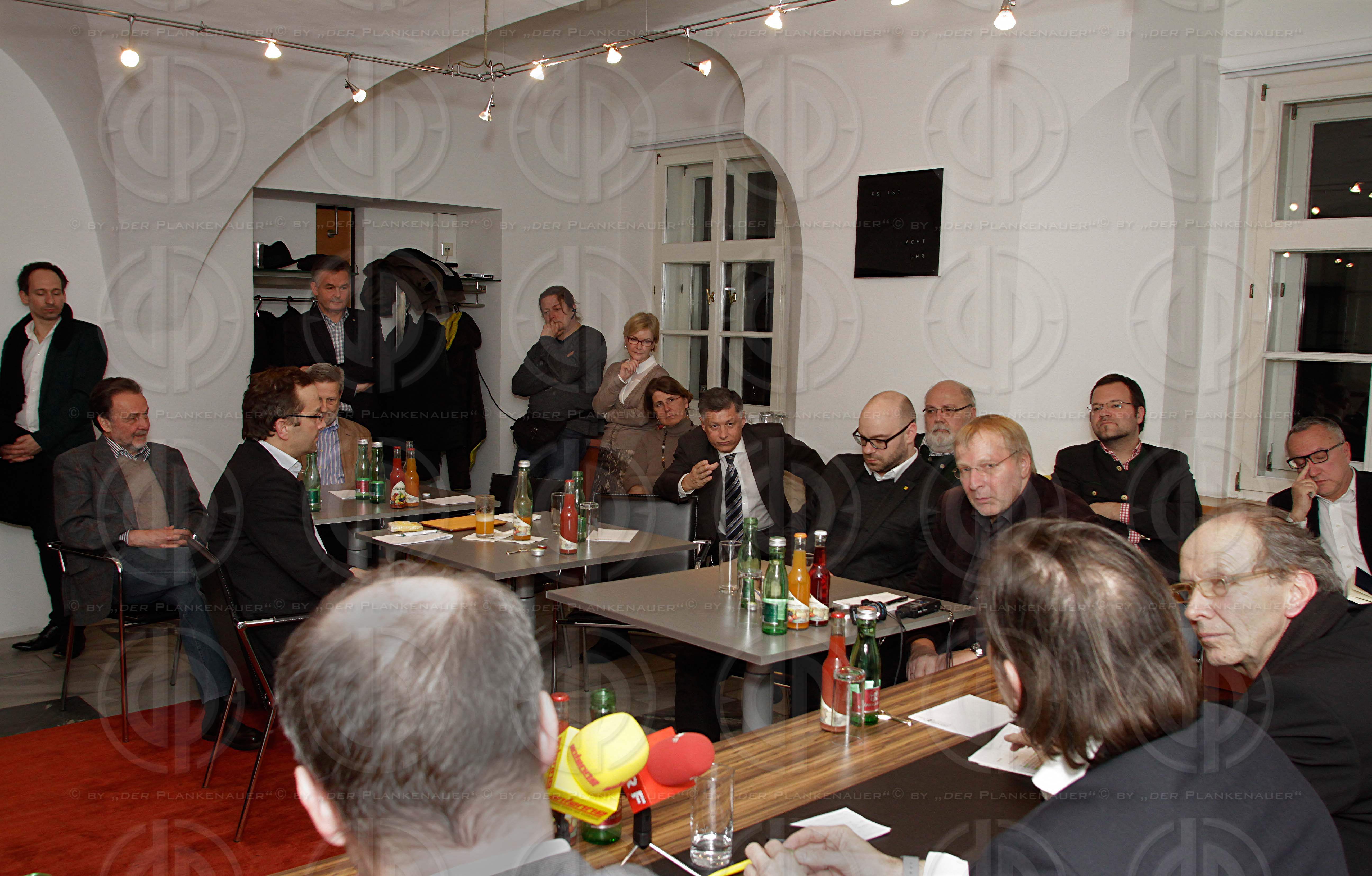 Mediengespraech mit den Styria-Vorstaenden