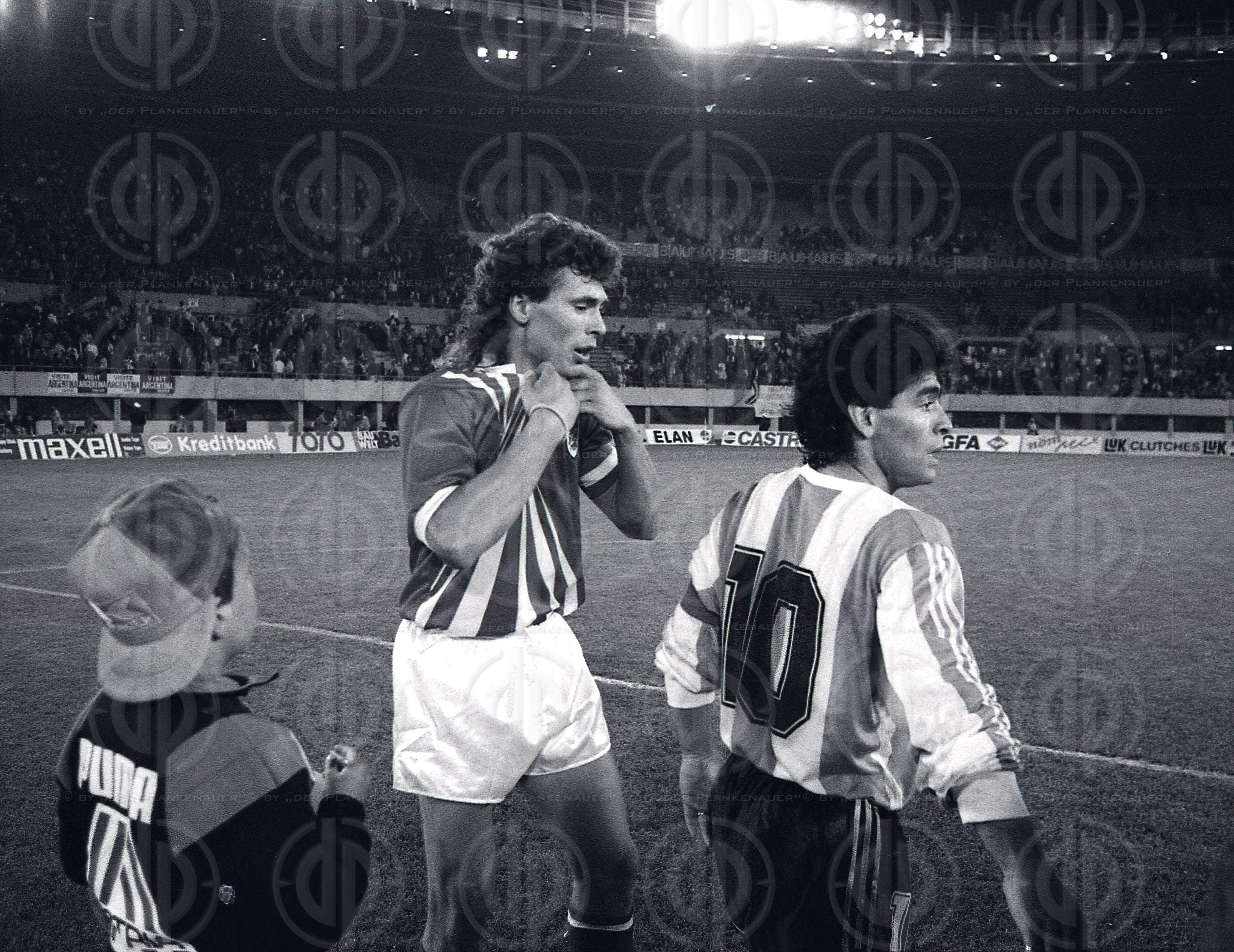 Länderspiel Österreich vs. Argentinien am 03.05.1990