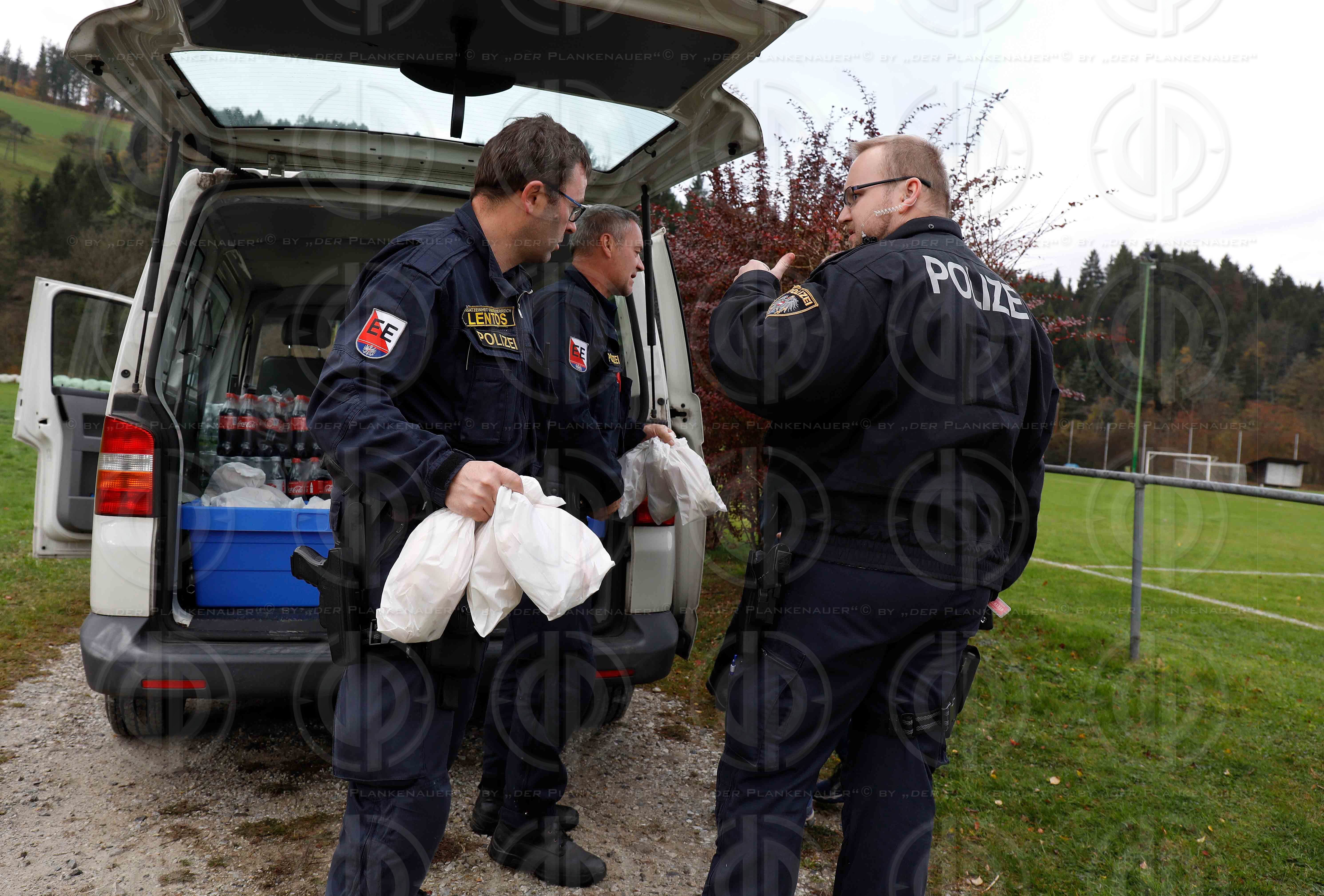 Fahndung nach Amok-Schuetzen in Stiwoll