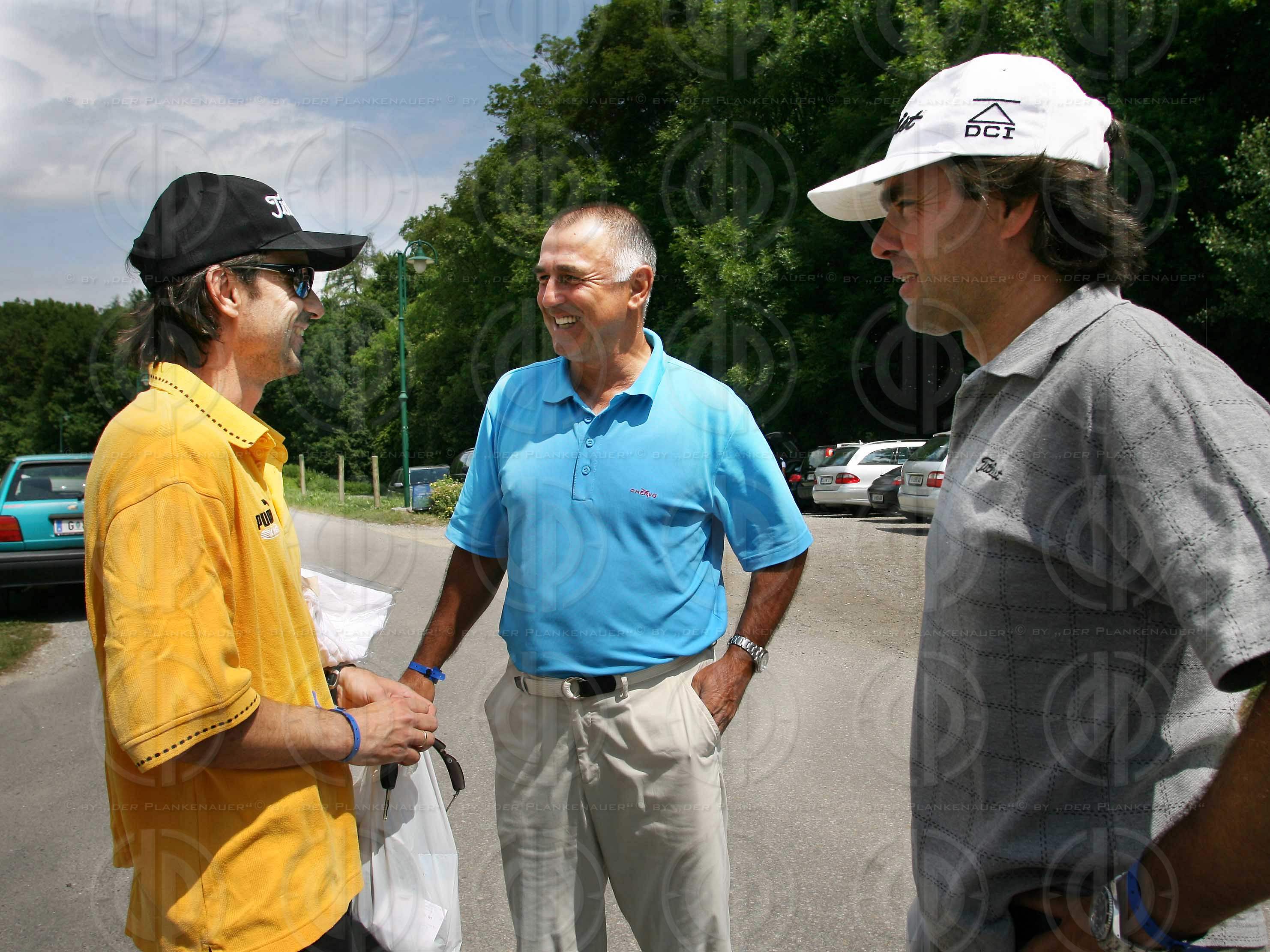 Das Institut-Charity Golf Einladungsturnier-Registrierung