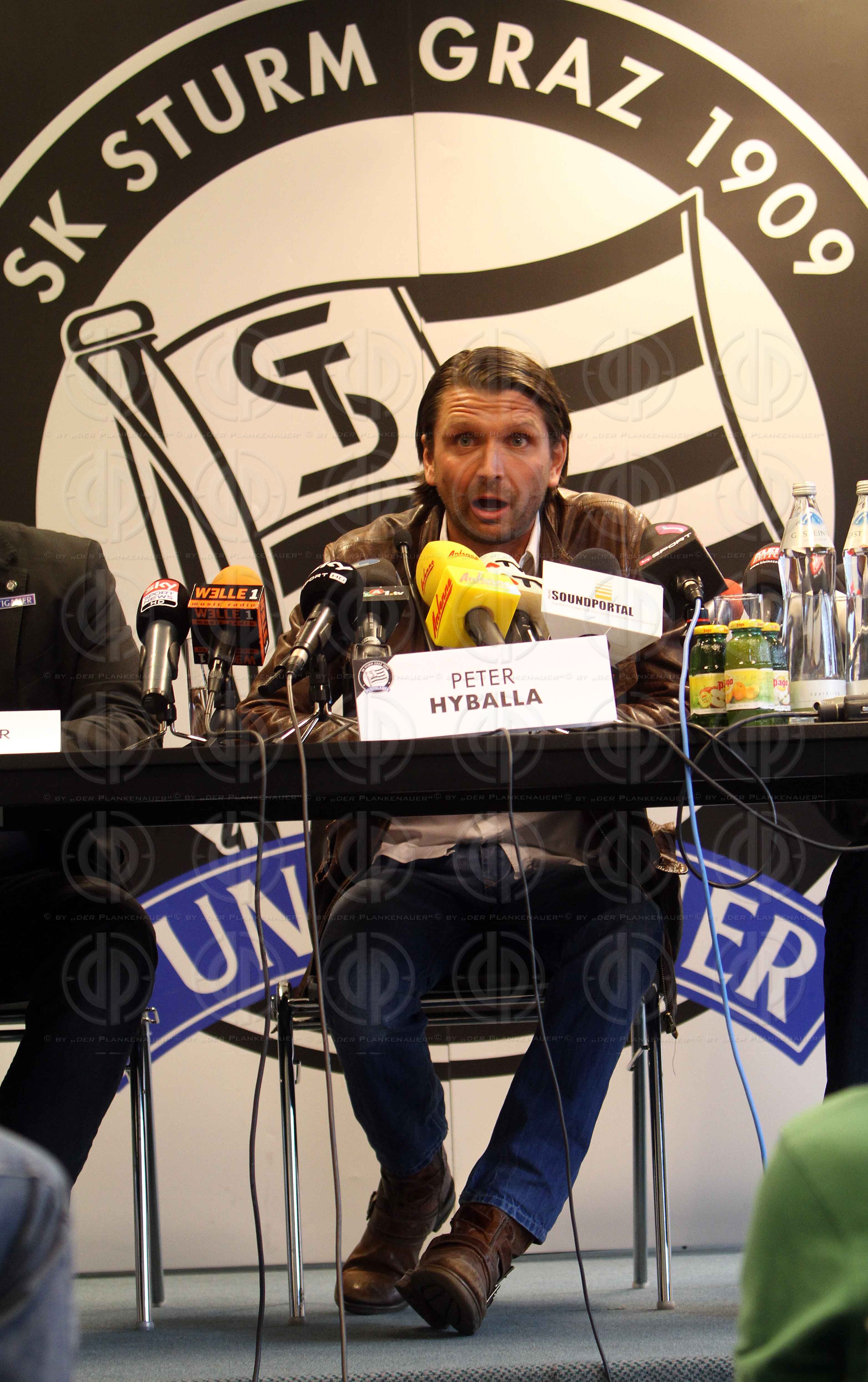 SK Sturm Pressekonferenz neuer Trainer
