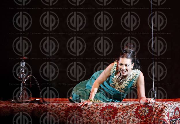 Buehnenshow 2018 Oper Graz