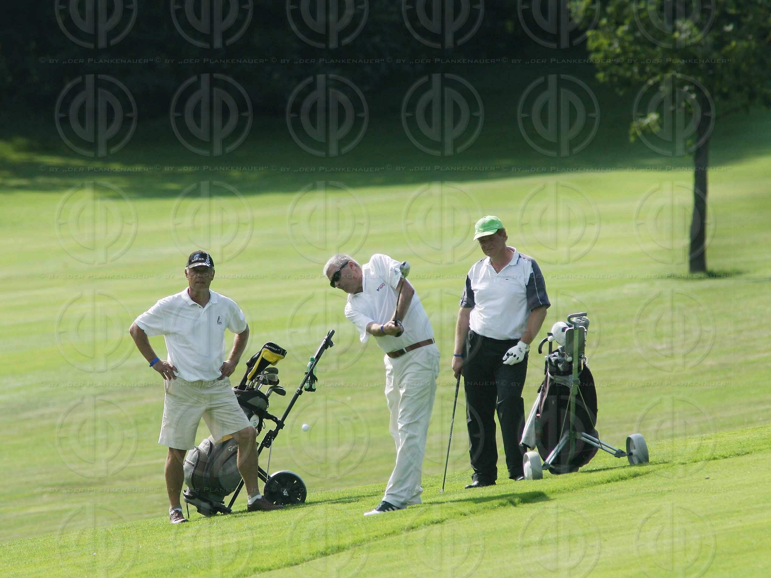Das Institut-Charity Golf Einladungsturnier-Bewerb