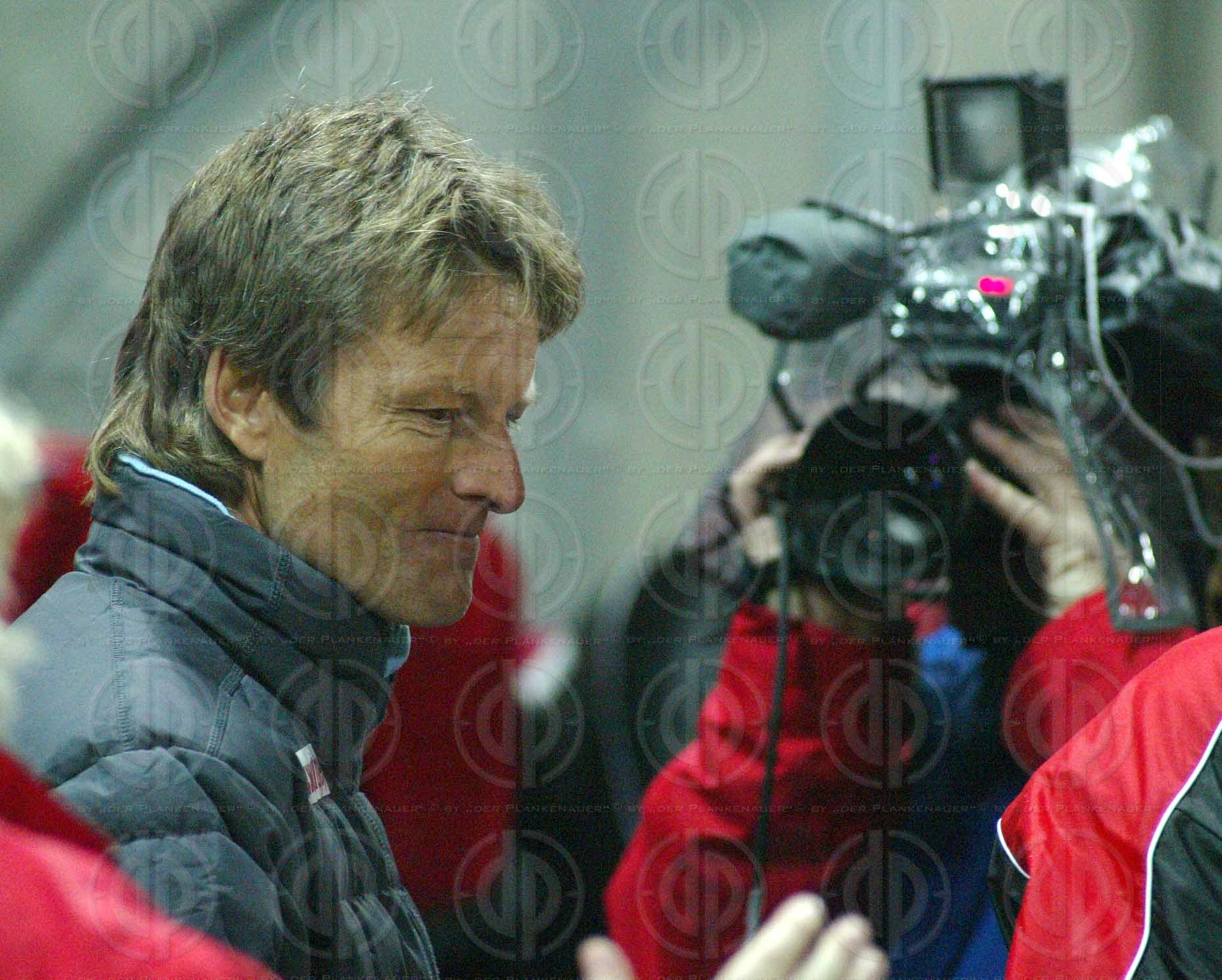 Liebherr GAK vs. SK Rapid Wien (3:1)