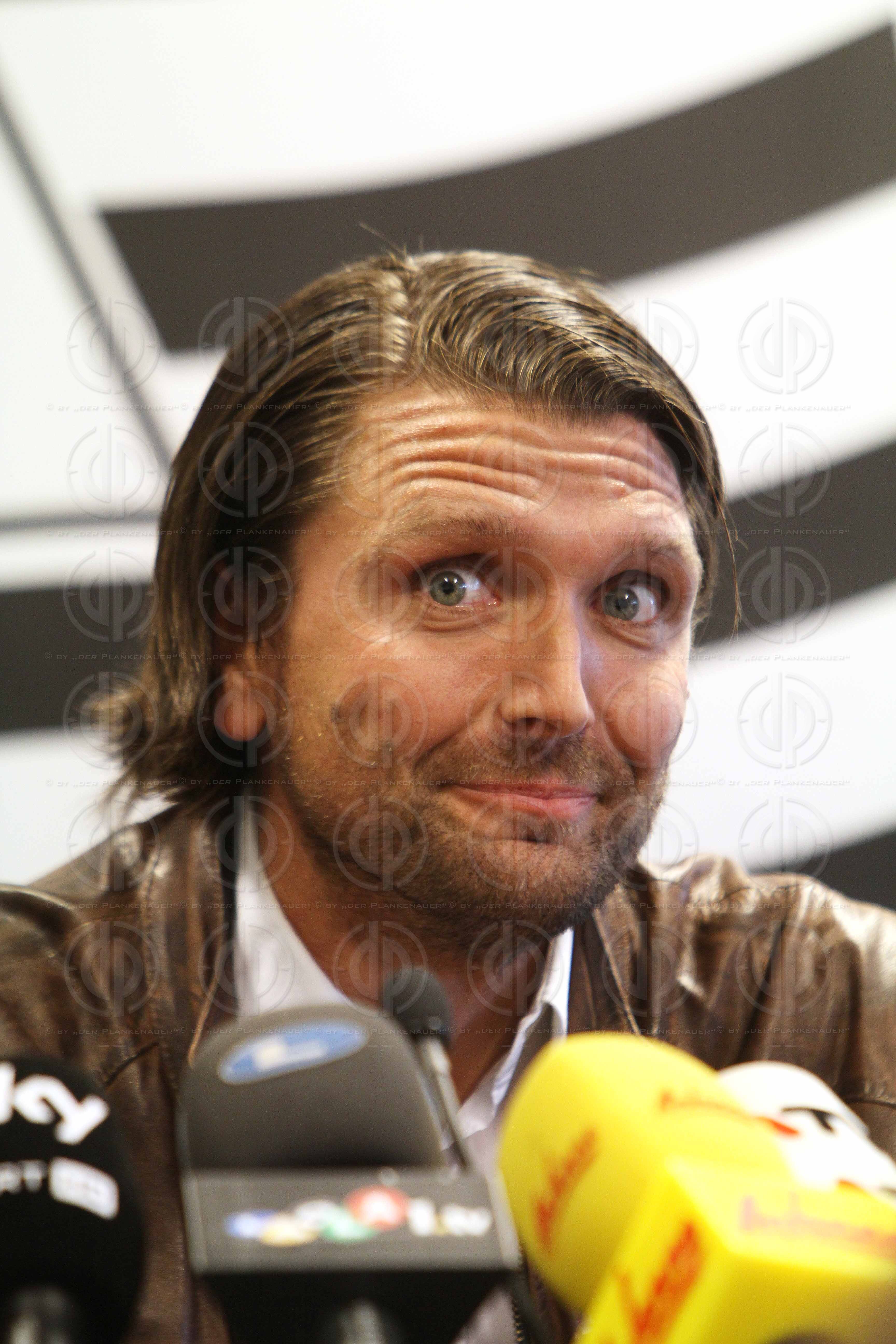 SK Sturm Pressekonferenz neuer Trainer