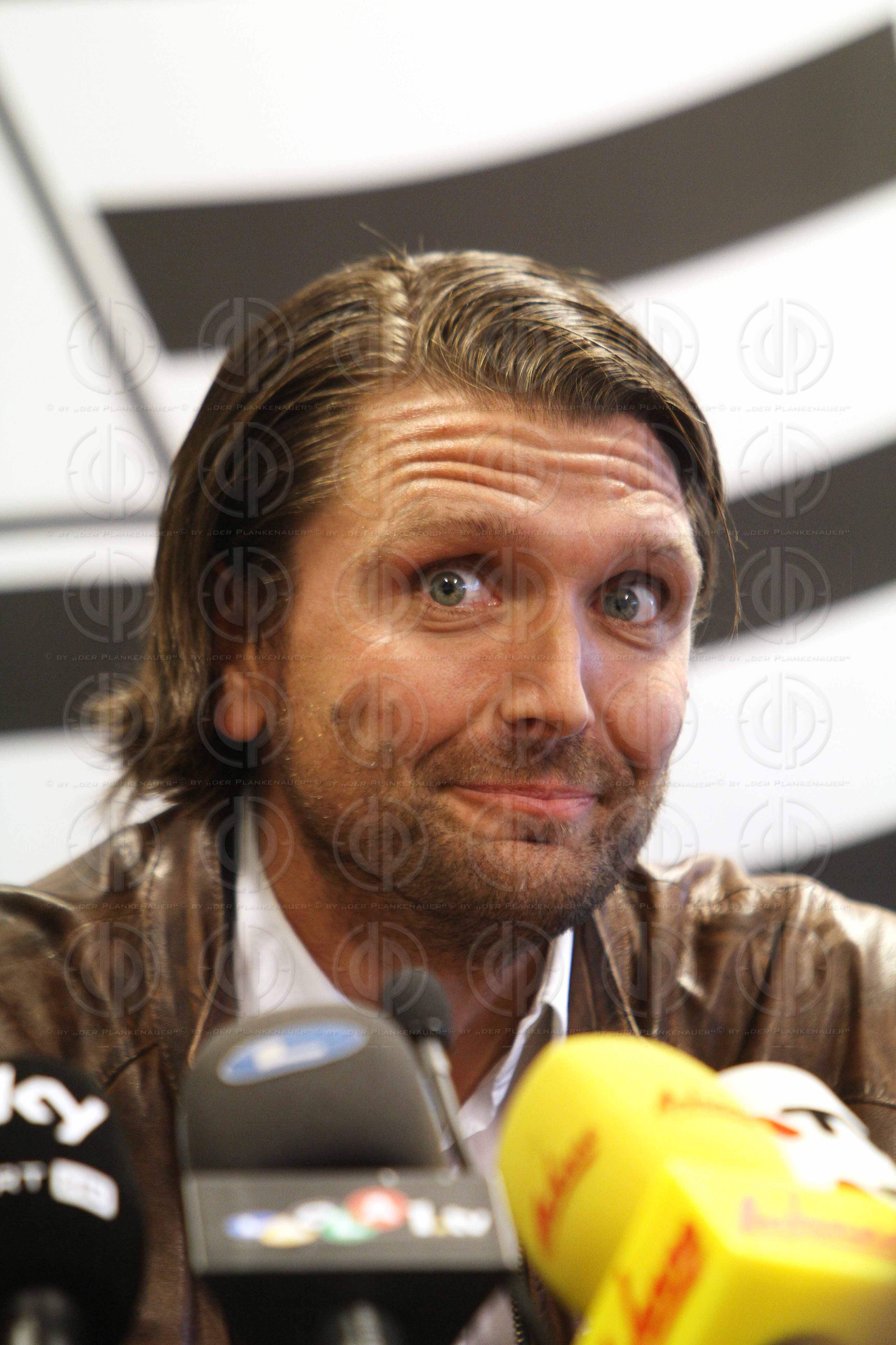 SK Sturm Pressekonferenz neuer Trainer