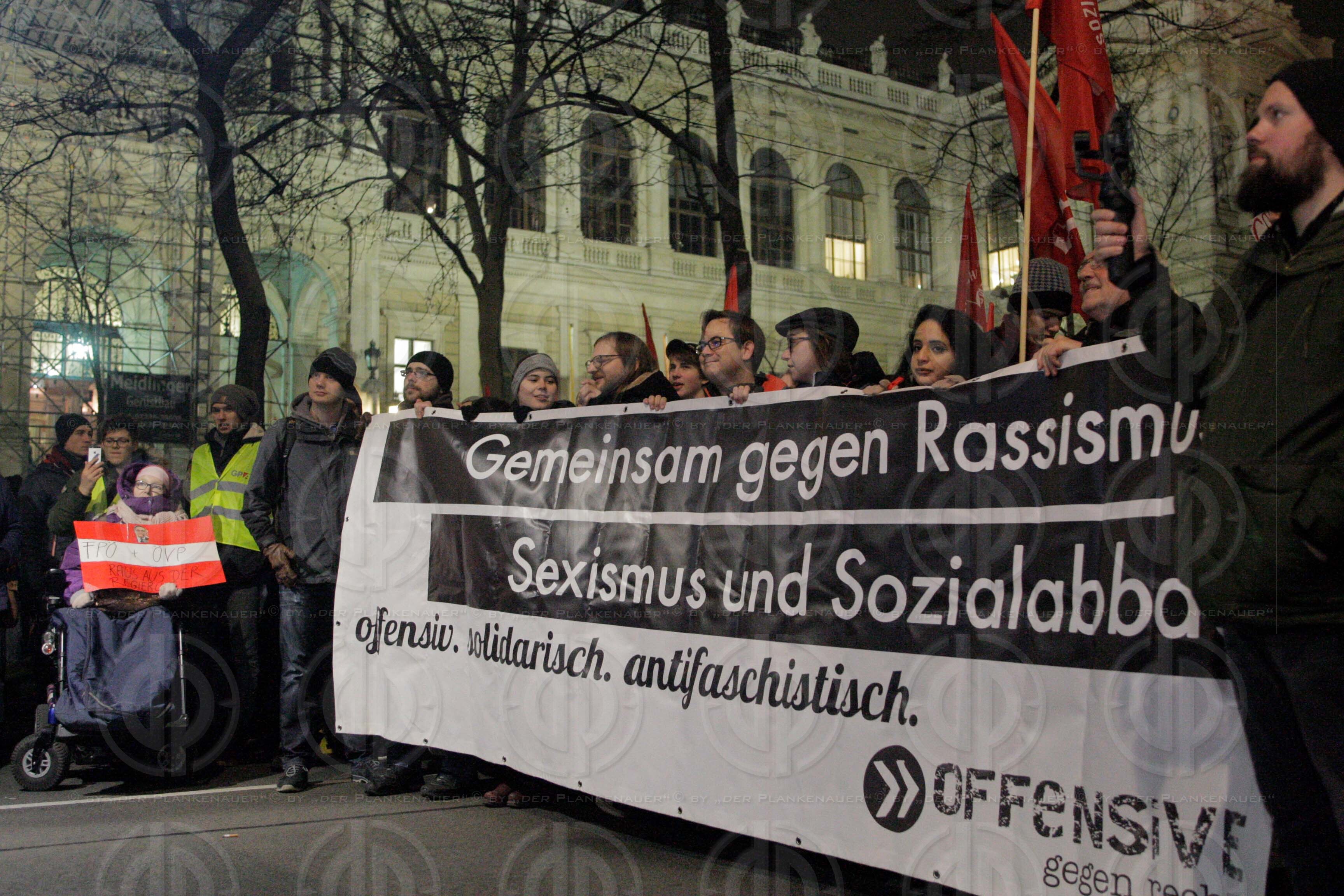 Demos gegen den Akadenikerball 2018