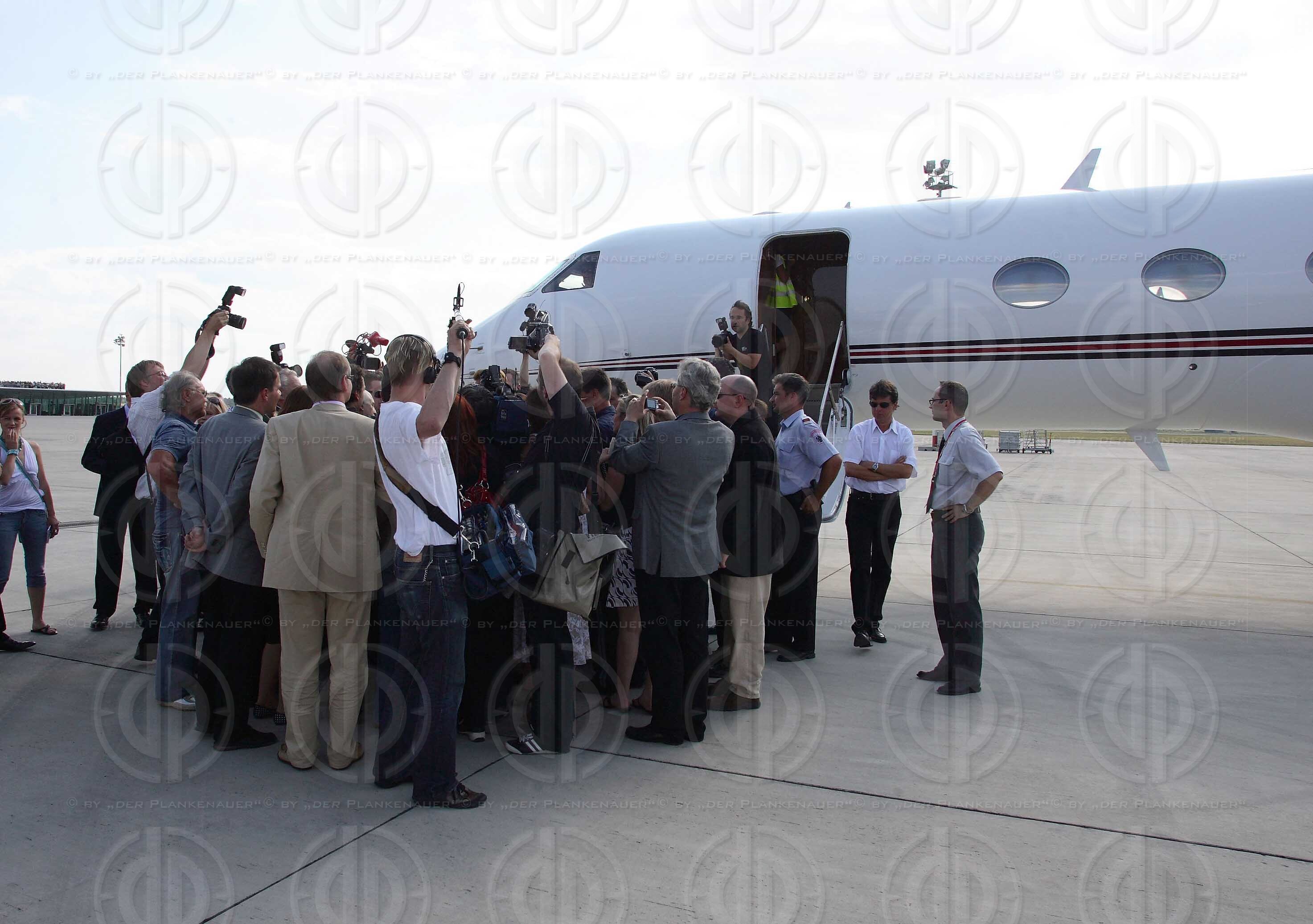 Arnold SCHWARZENEGGER