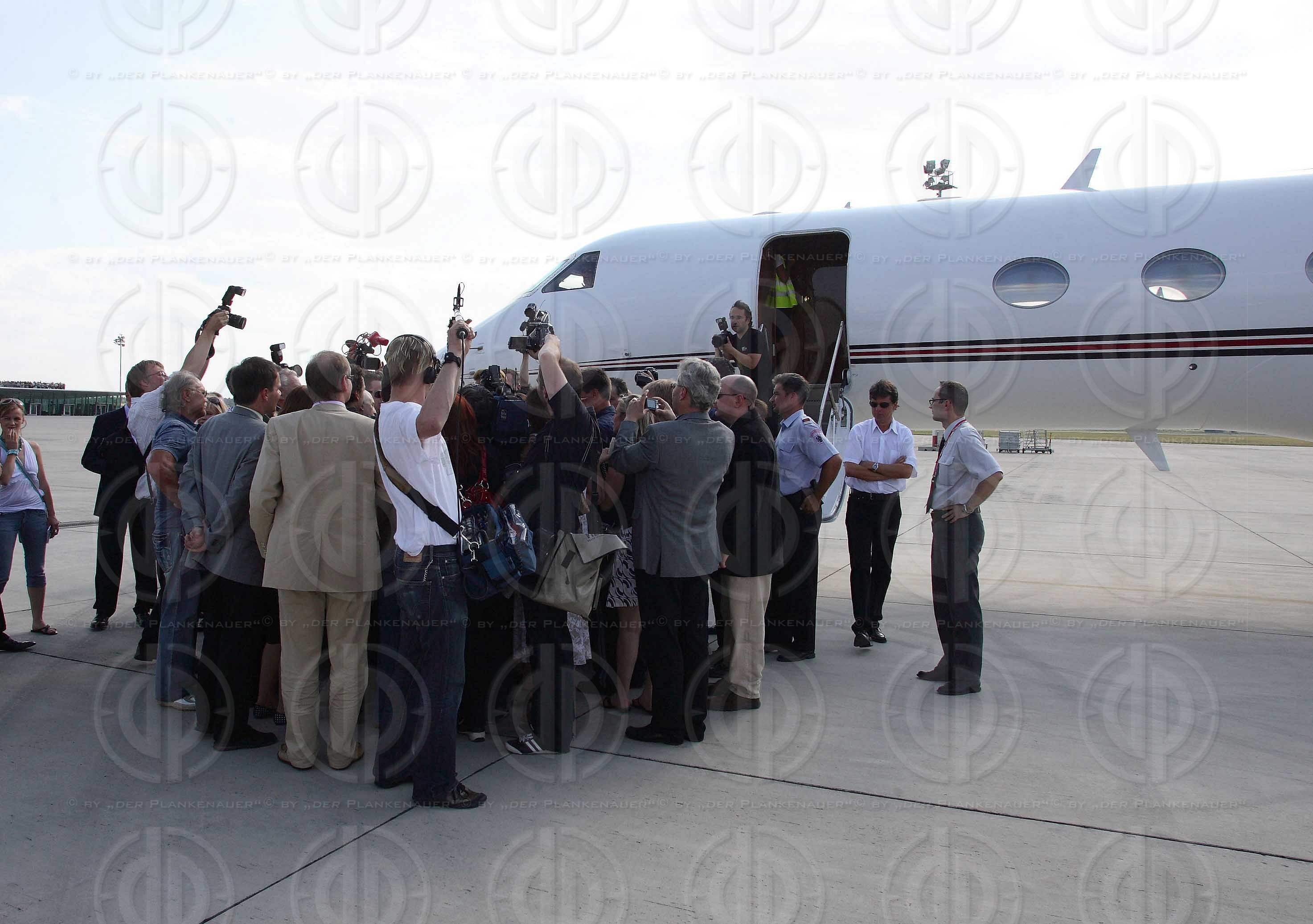 Arnold SCHWARZENEGGER