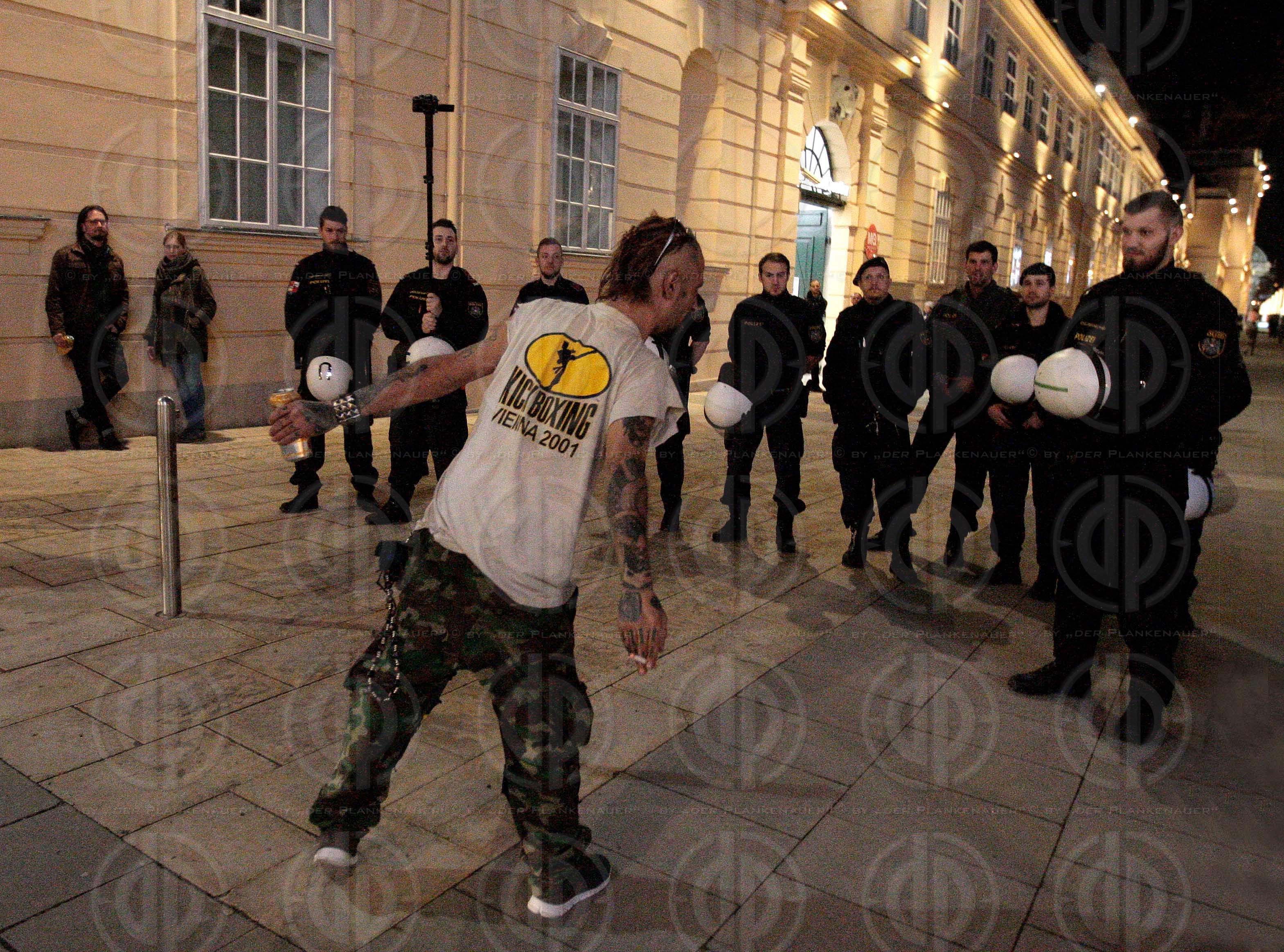 Demo gegen den Opernball 2017