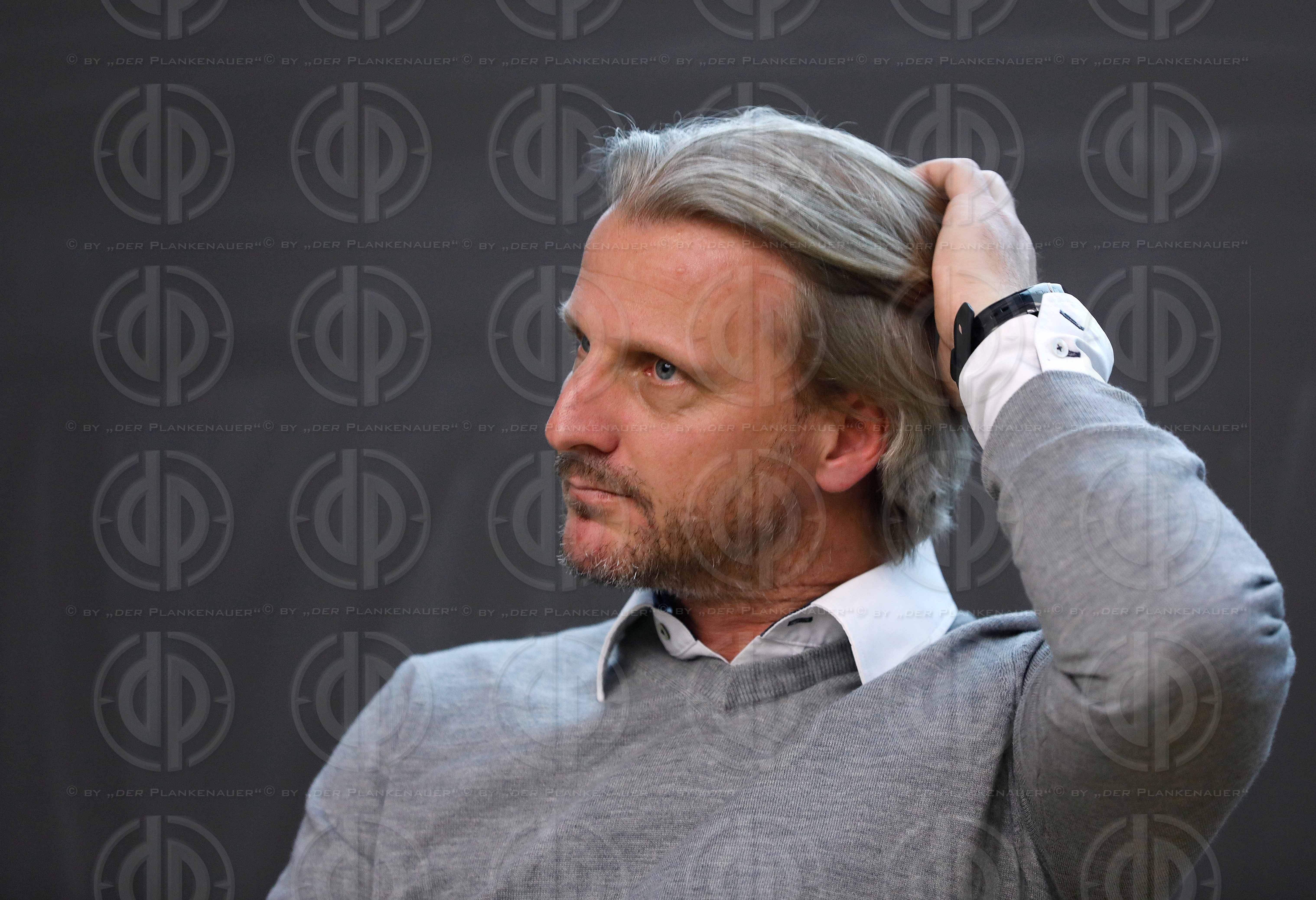 Bewegter Koerper - Das glaeserne Spiel - Matchanalyse im Fussbal